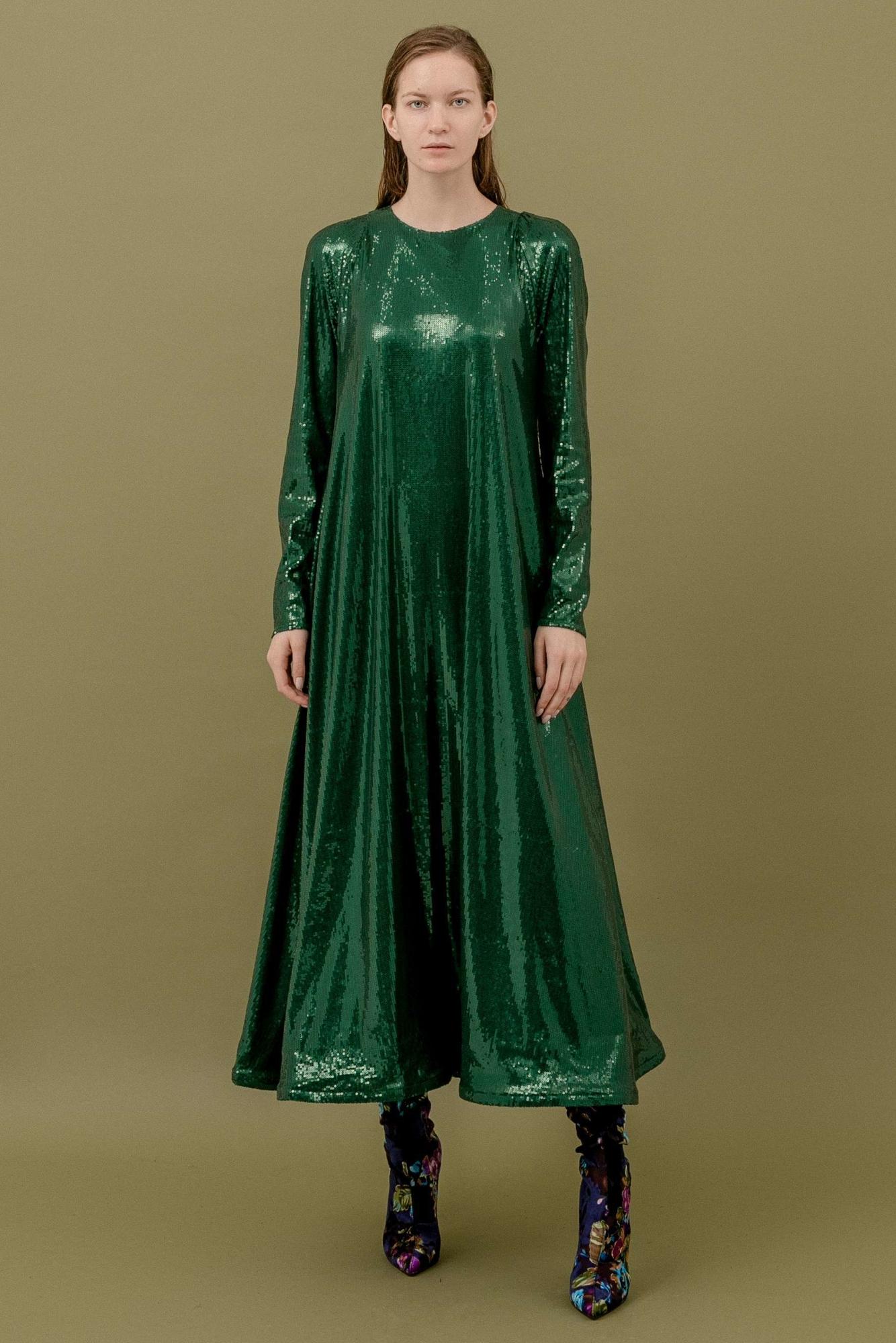 Блестящее изумрудное платье