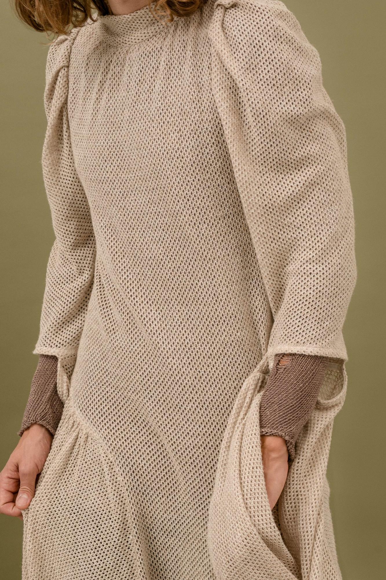 Сетчатое платье