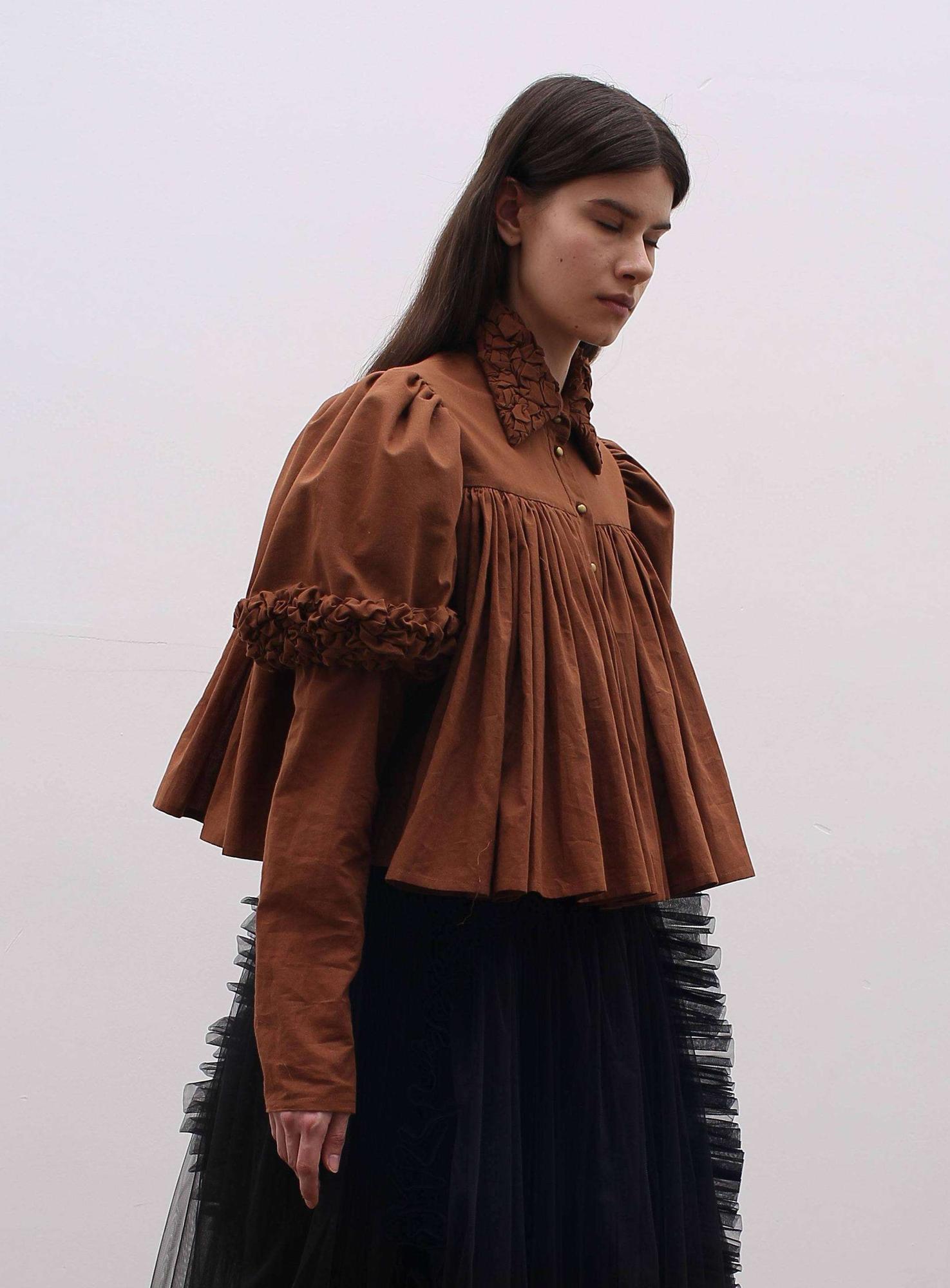 Блуза с буфами