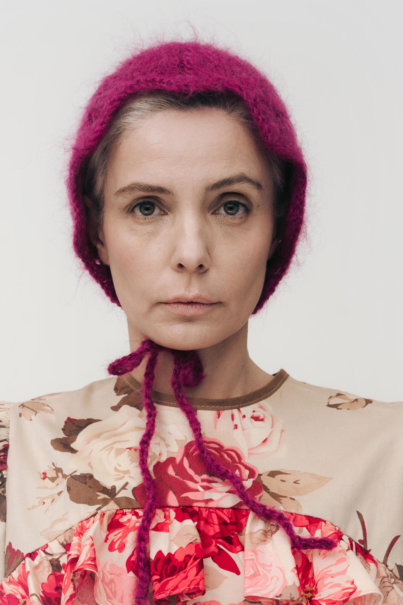 Чепец фуксия