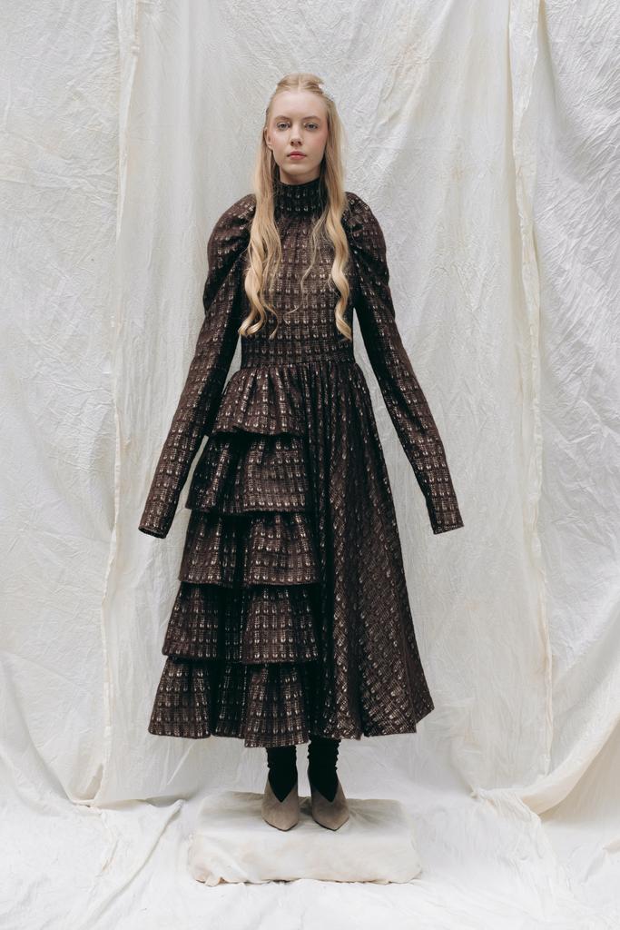 Ажурное платье