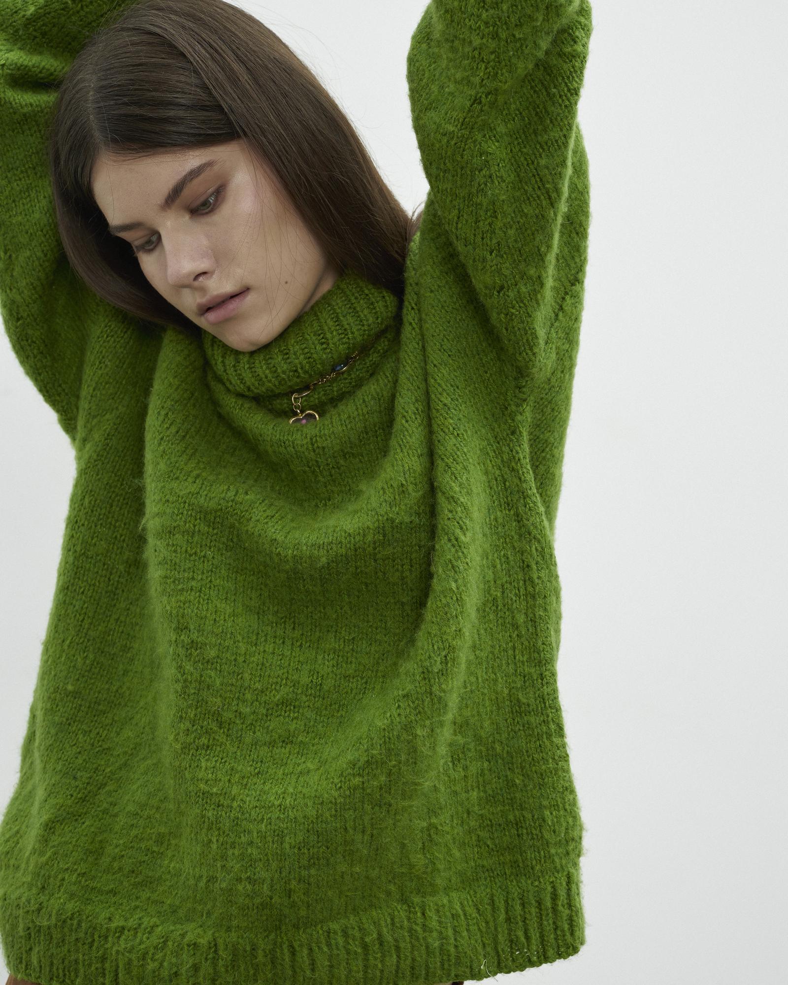 Свитер "Зеленый горошек"