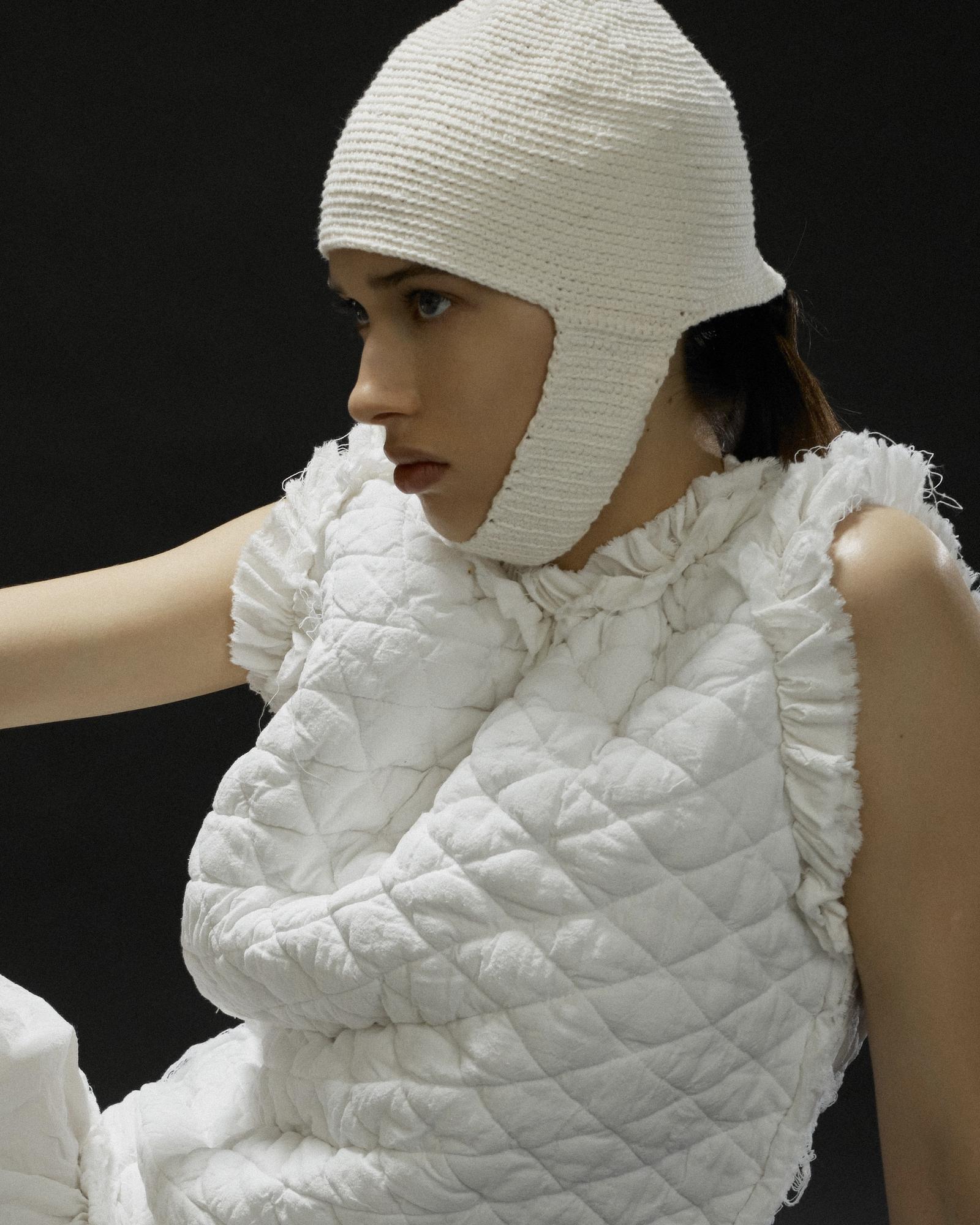 Шлем вязаный