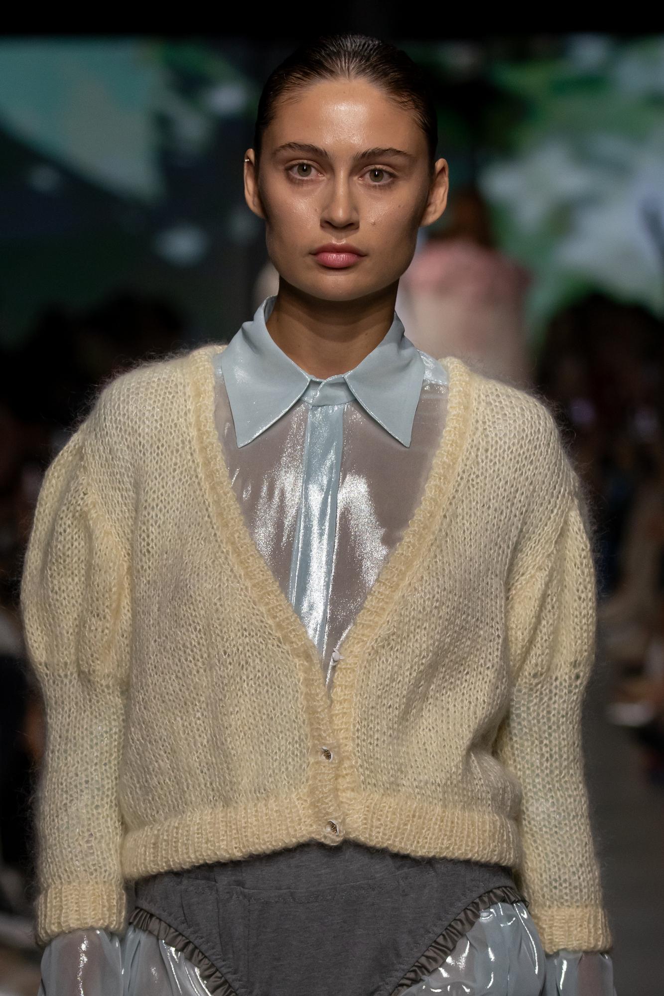 Кардиган сливочный