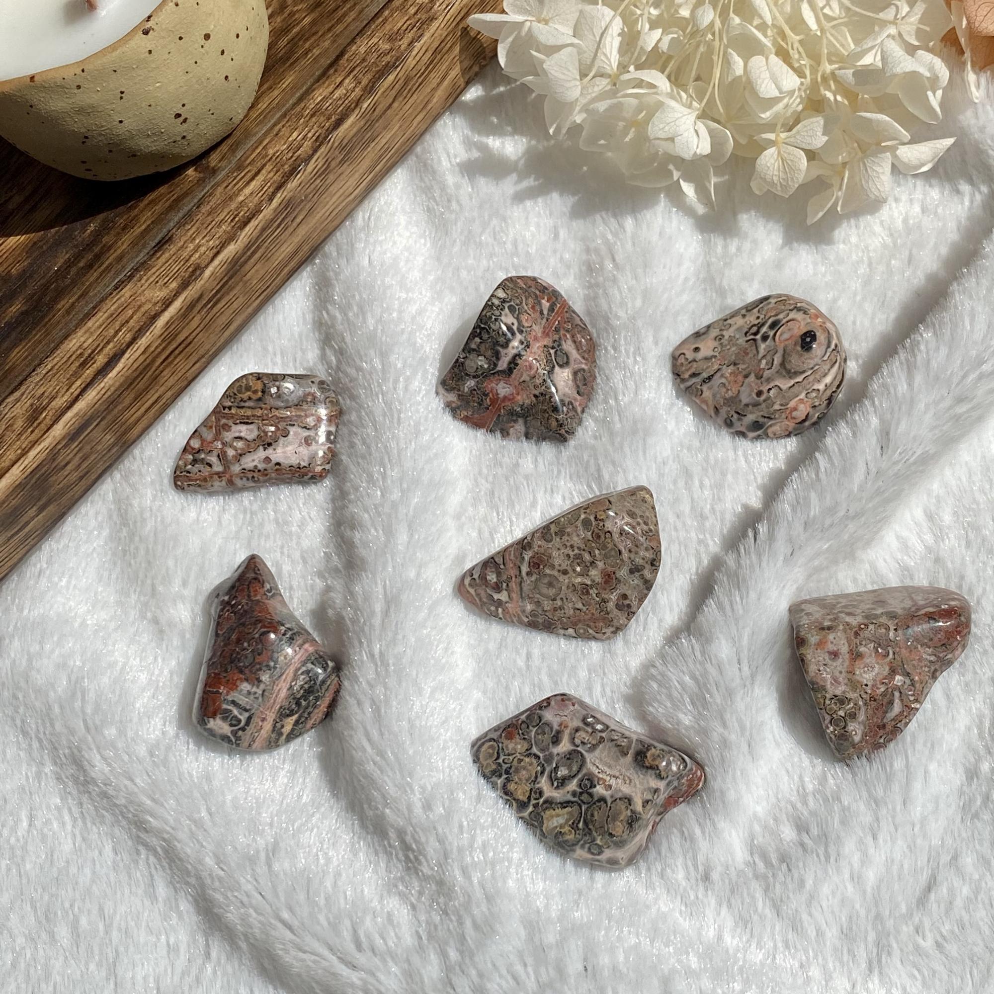 Галтовка леопардовой яшмы