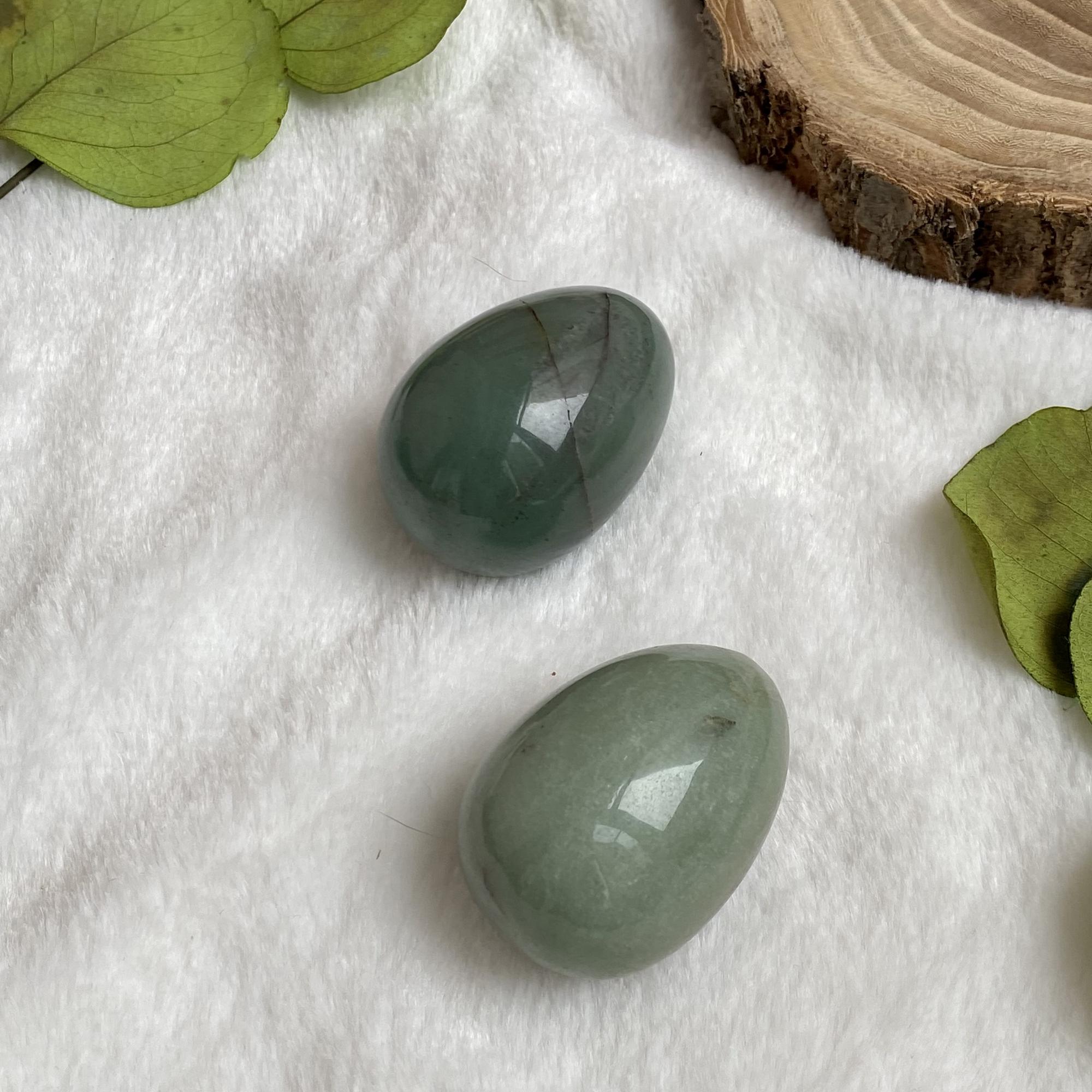 Яйцо из зелёного авантюрина