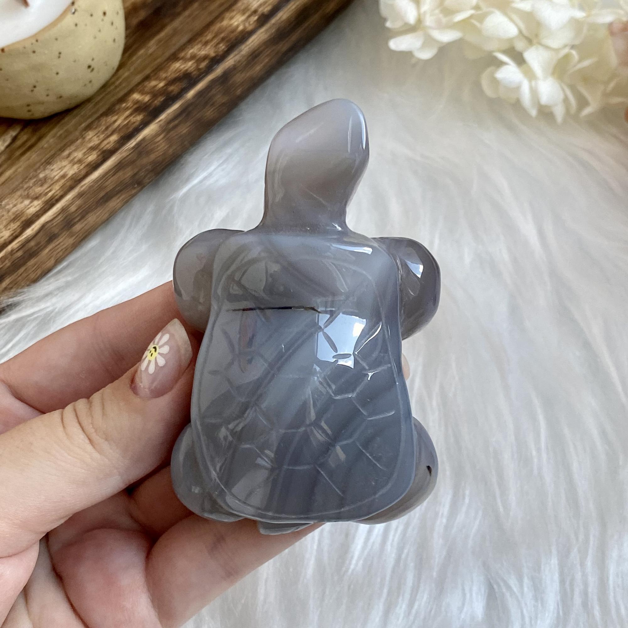 Черепашка из агата