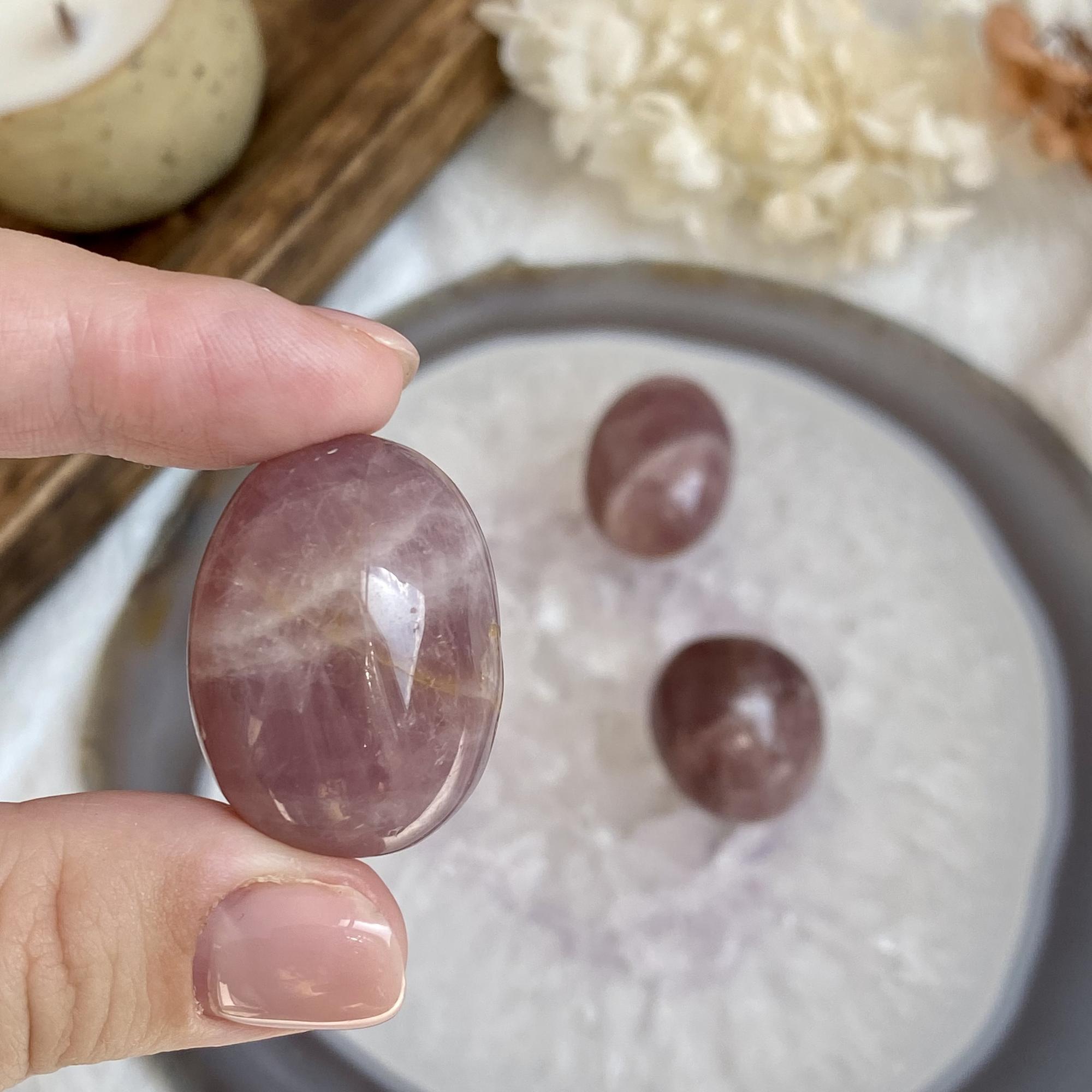 Галтовка розового аметиста