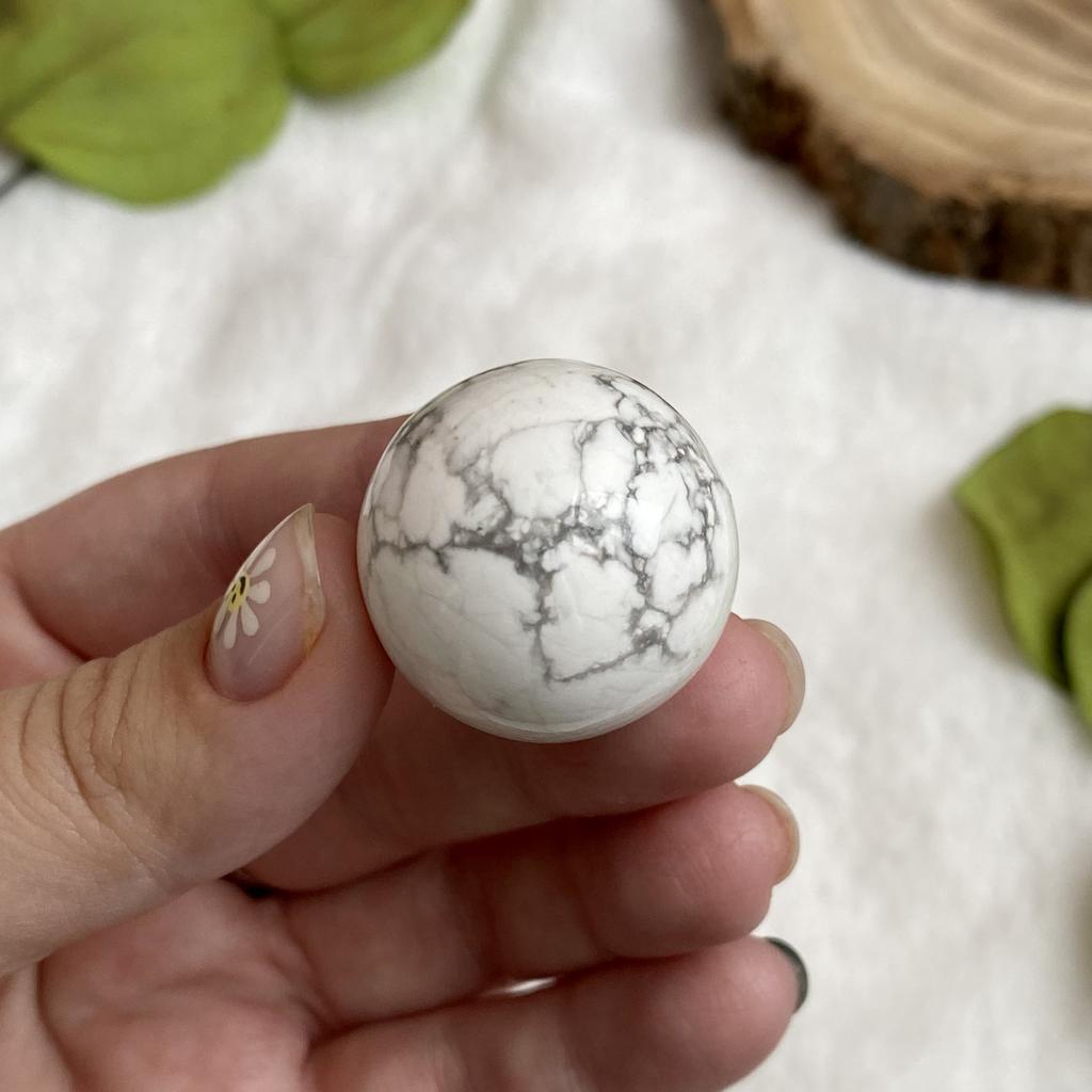 Шарик из магнезита