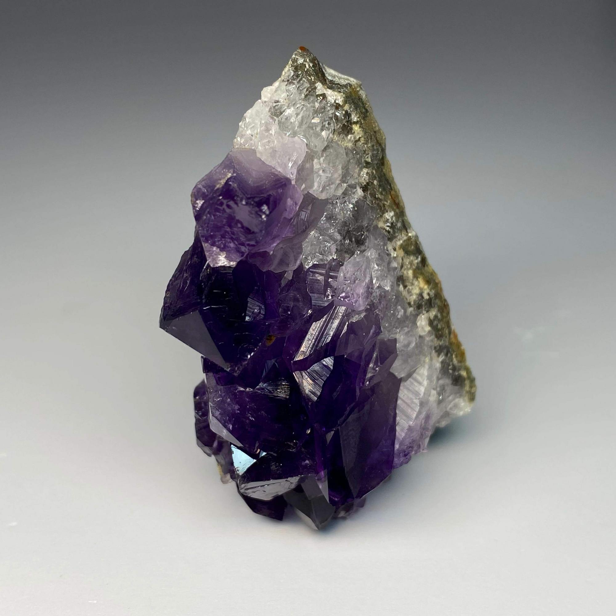 Друза аметиста