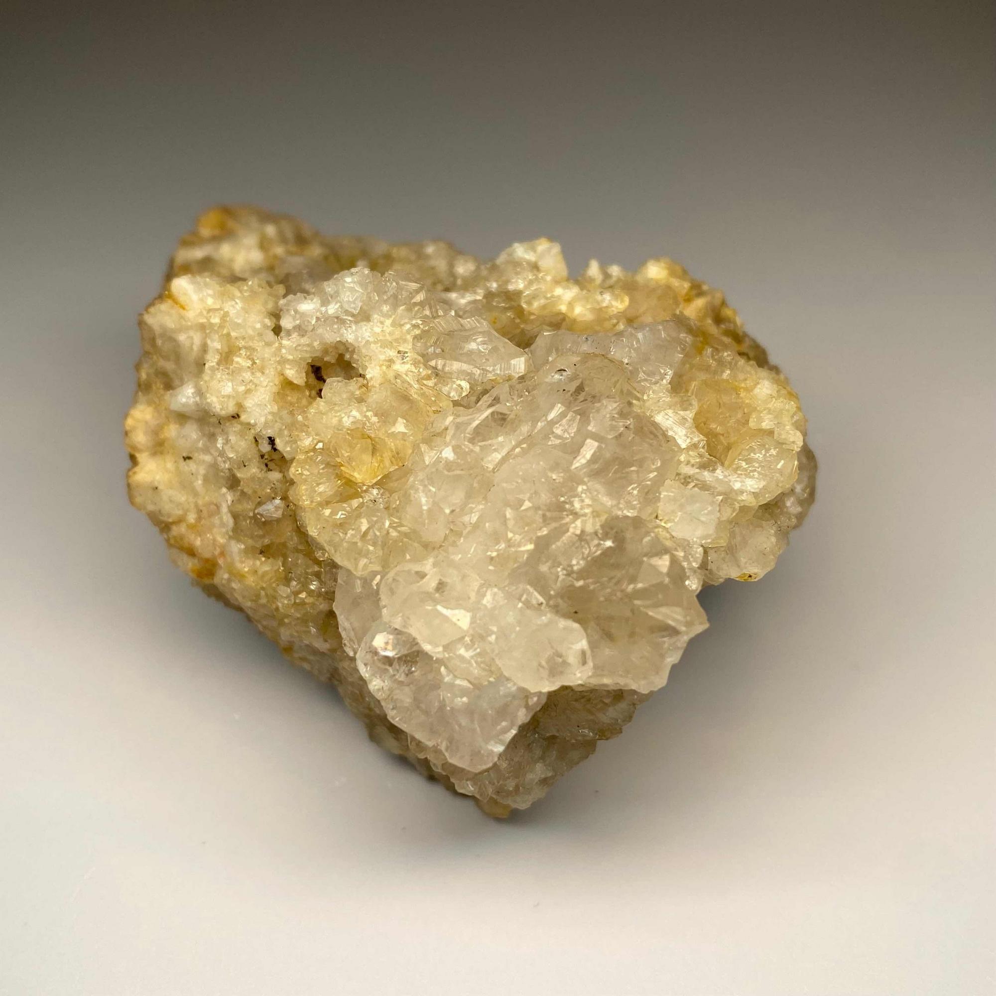 Горный хрусталь друза