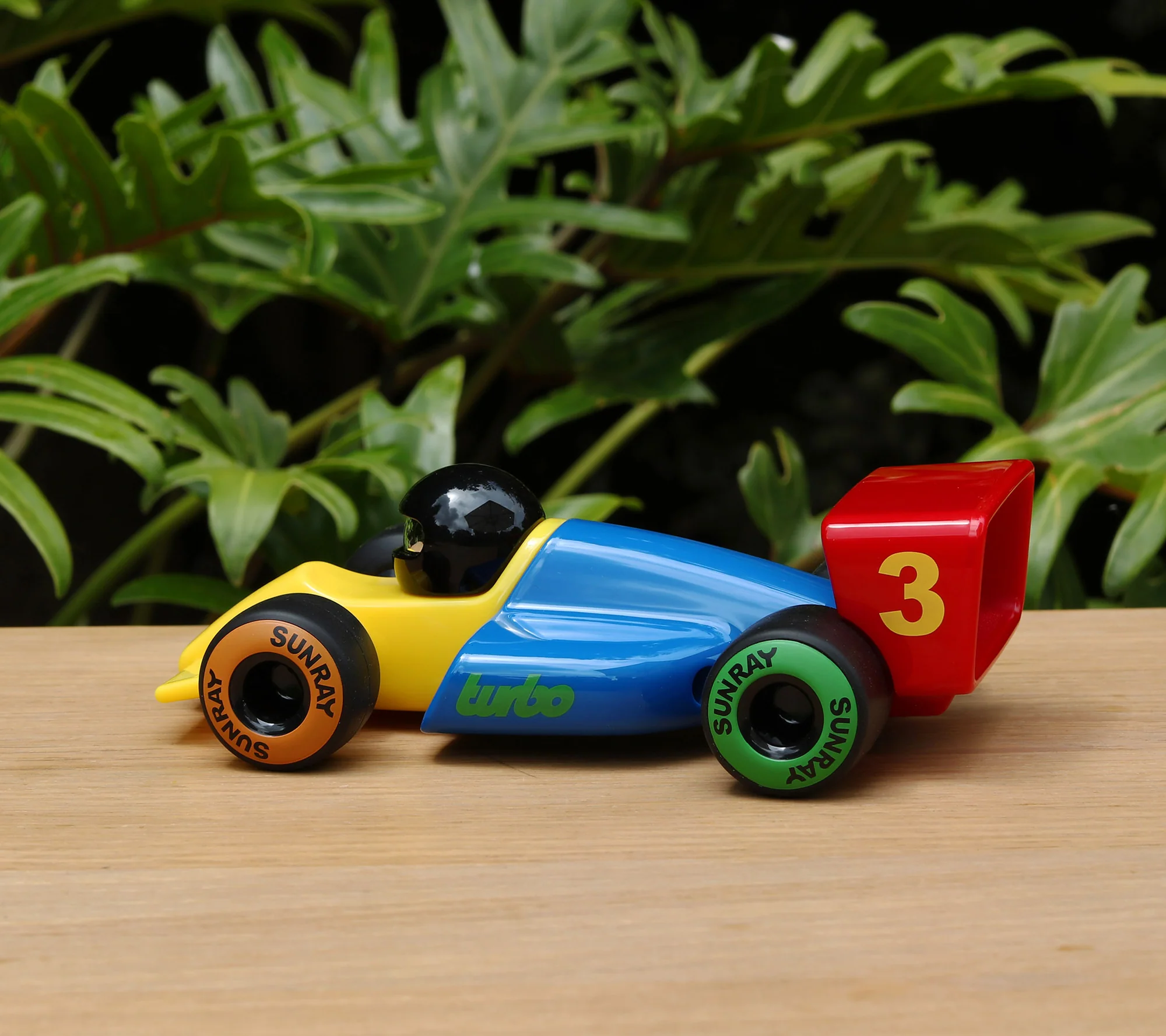 PL VT804  Автомобиль Verve Turbo Miami  15 см