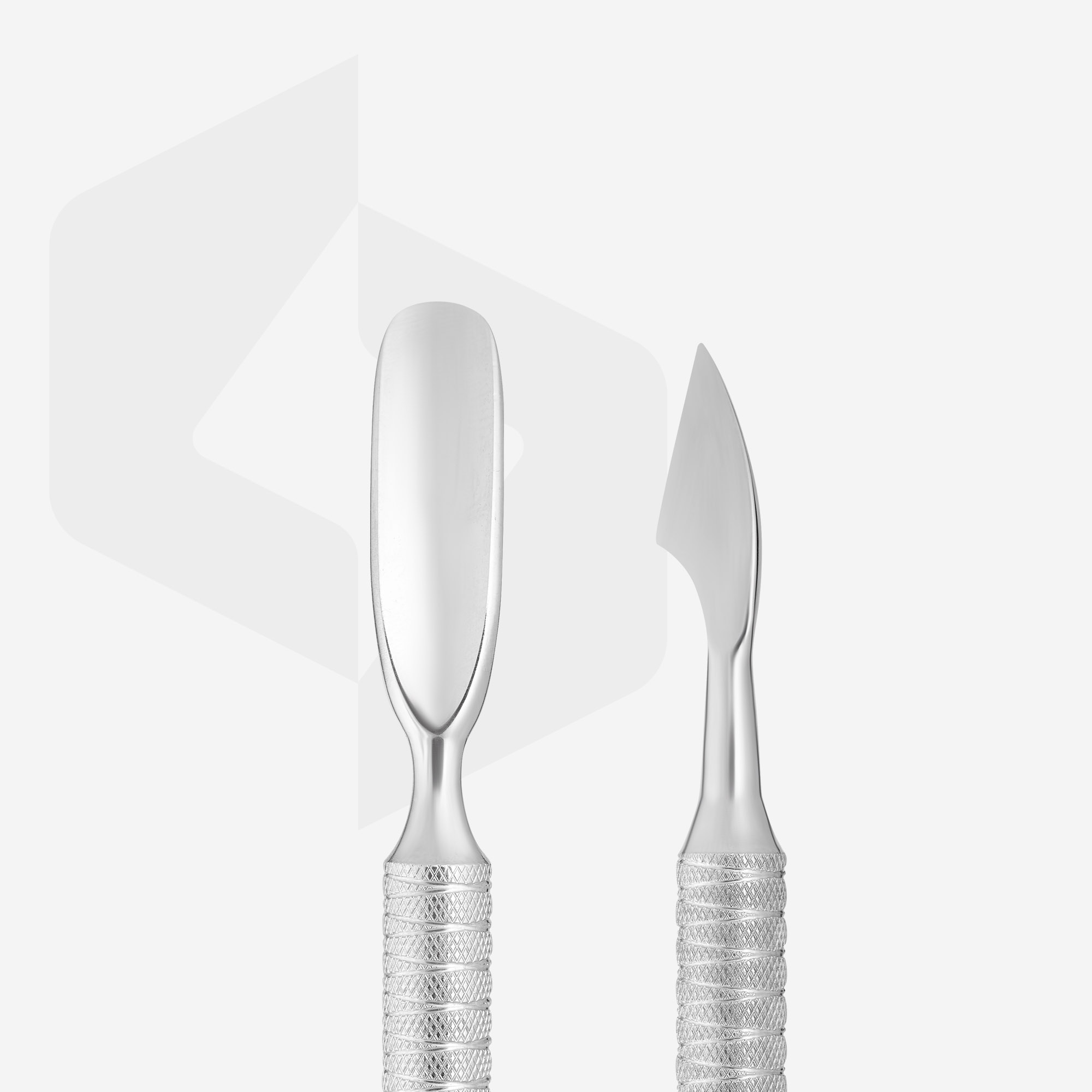 PE-30/3 Лопатка маникюрная EXPERT 30 TYPE 3 (скругленный пушер+топорик)