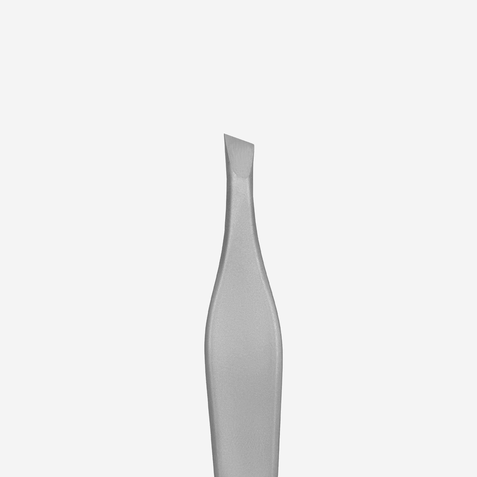 TBC-30/3 Пинцет для бровей BEAUTY & CARE 30 TYPE 3