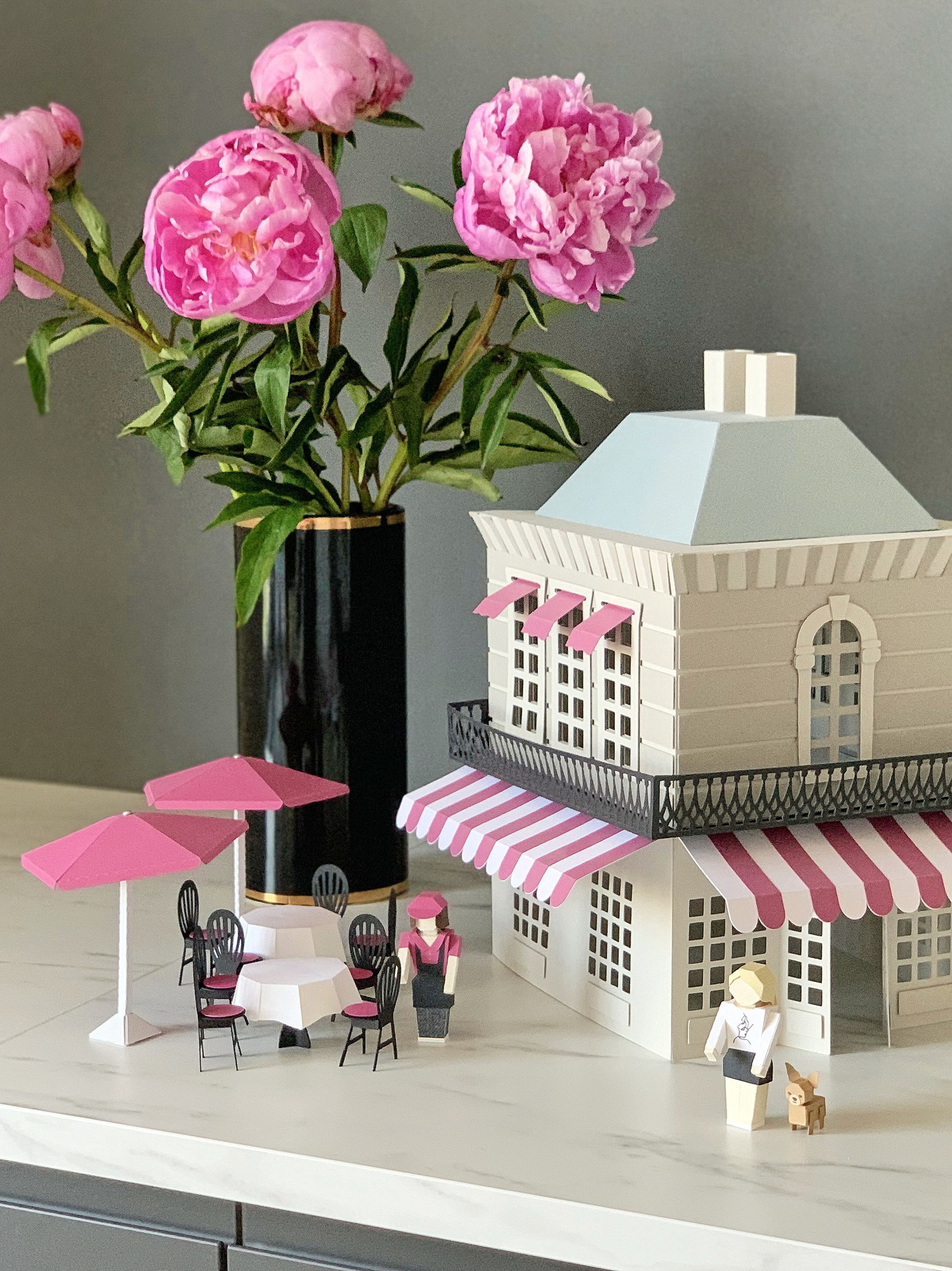 Парижское кафе