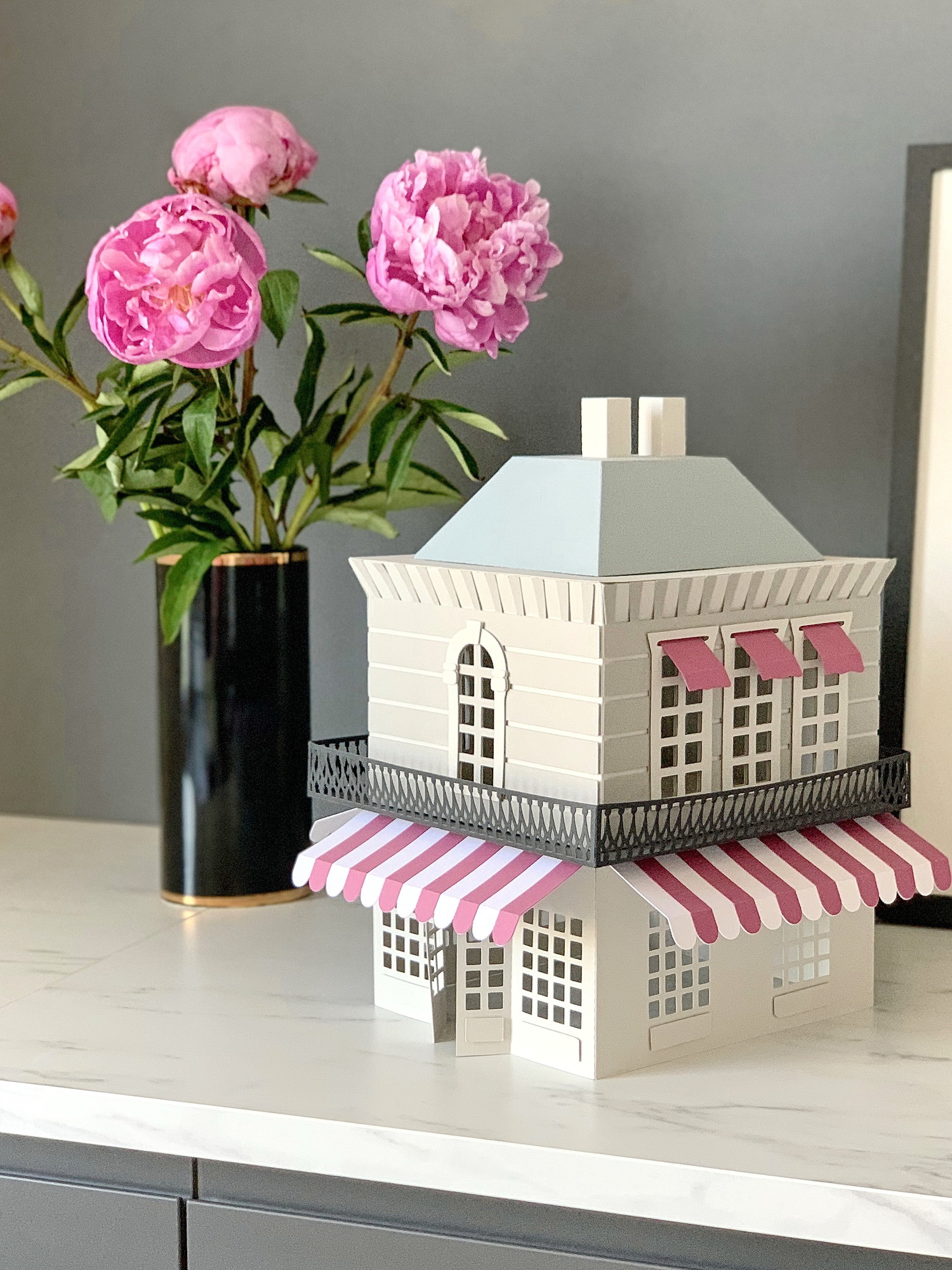 Парижское кафе