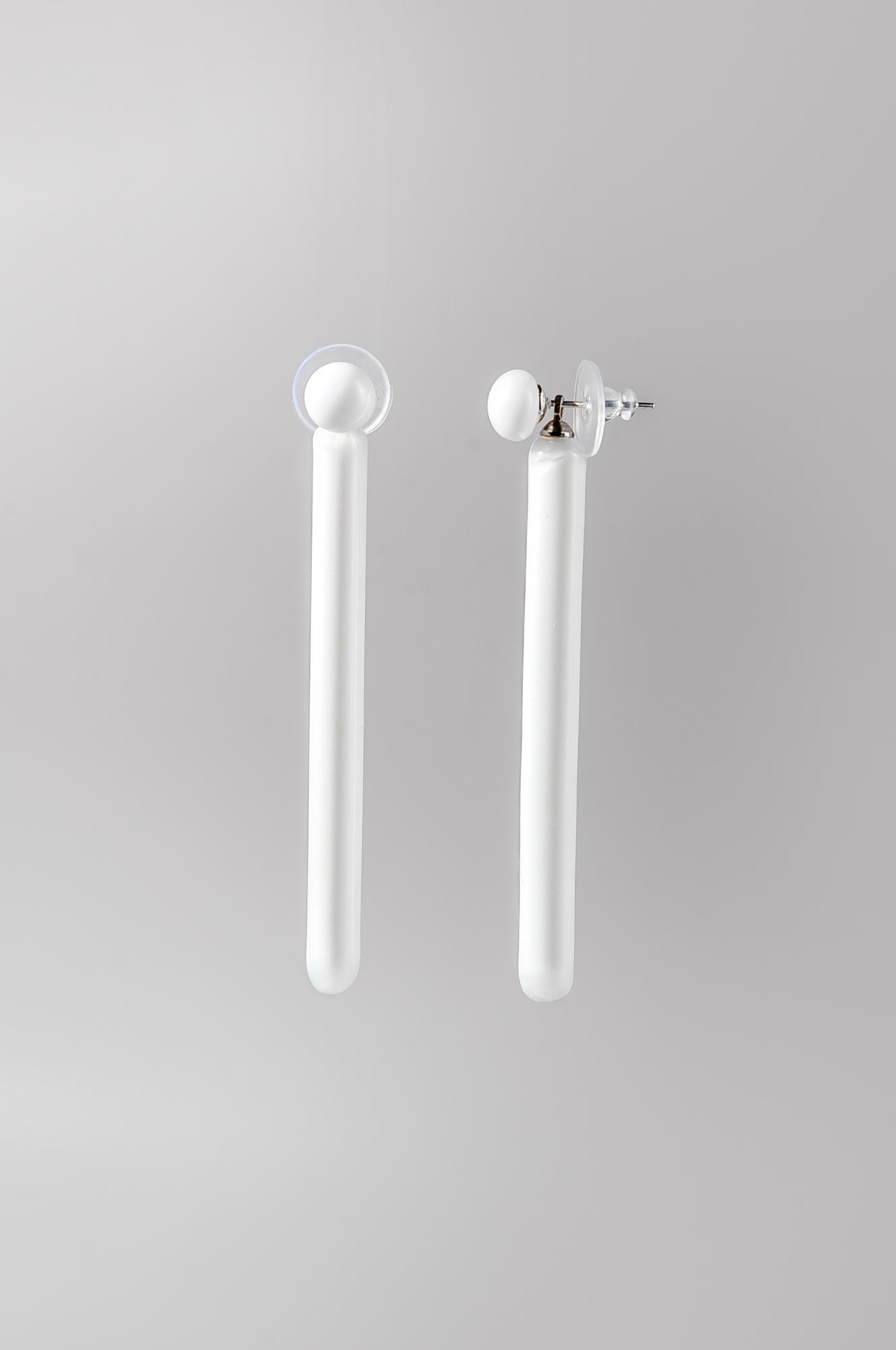 Серьги трансформеры "Палочки" 5 см/ цвет белый