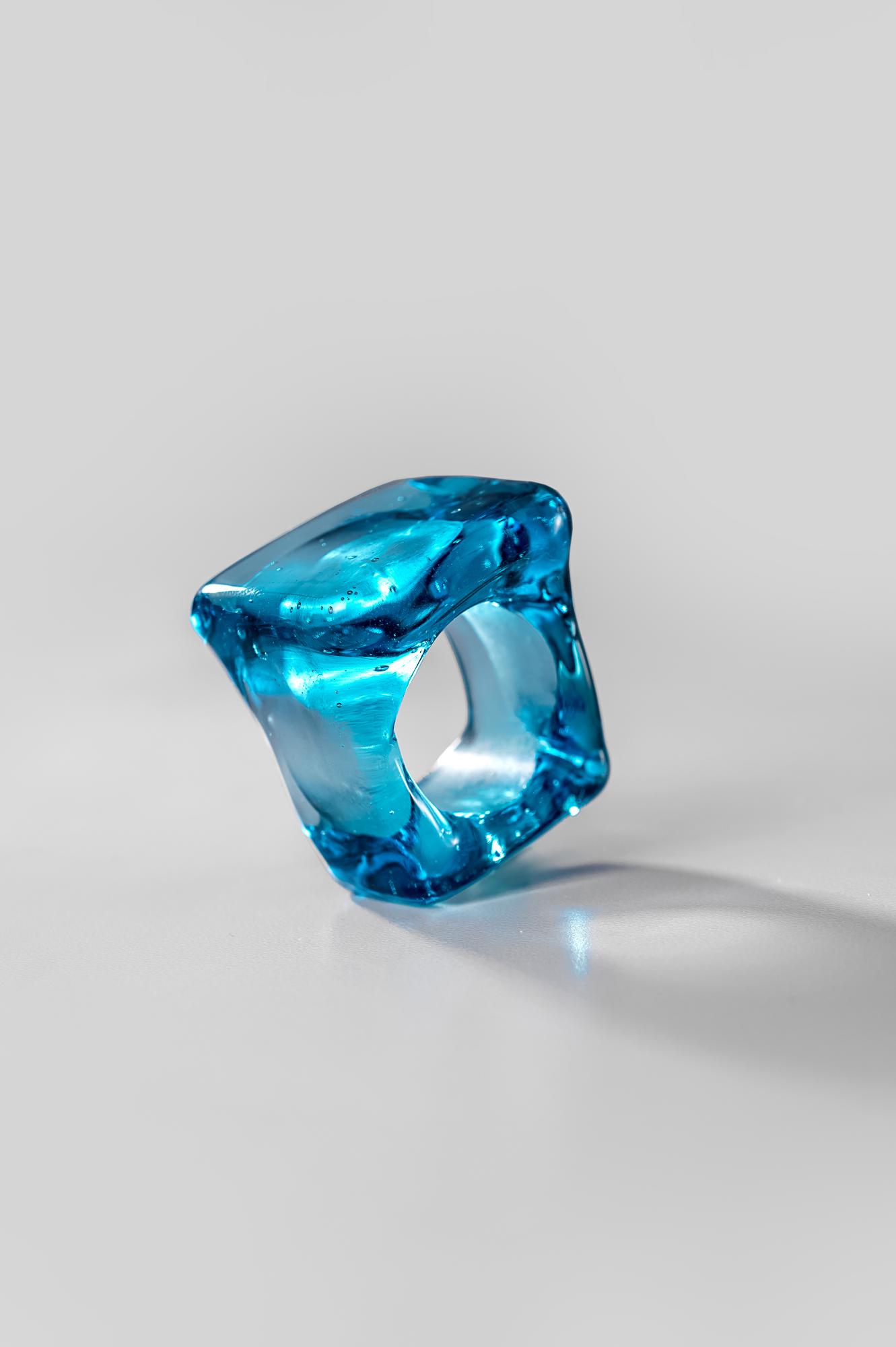 Кольцо "Лед Байкала" / цвет глубина Байкала