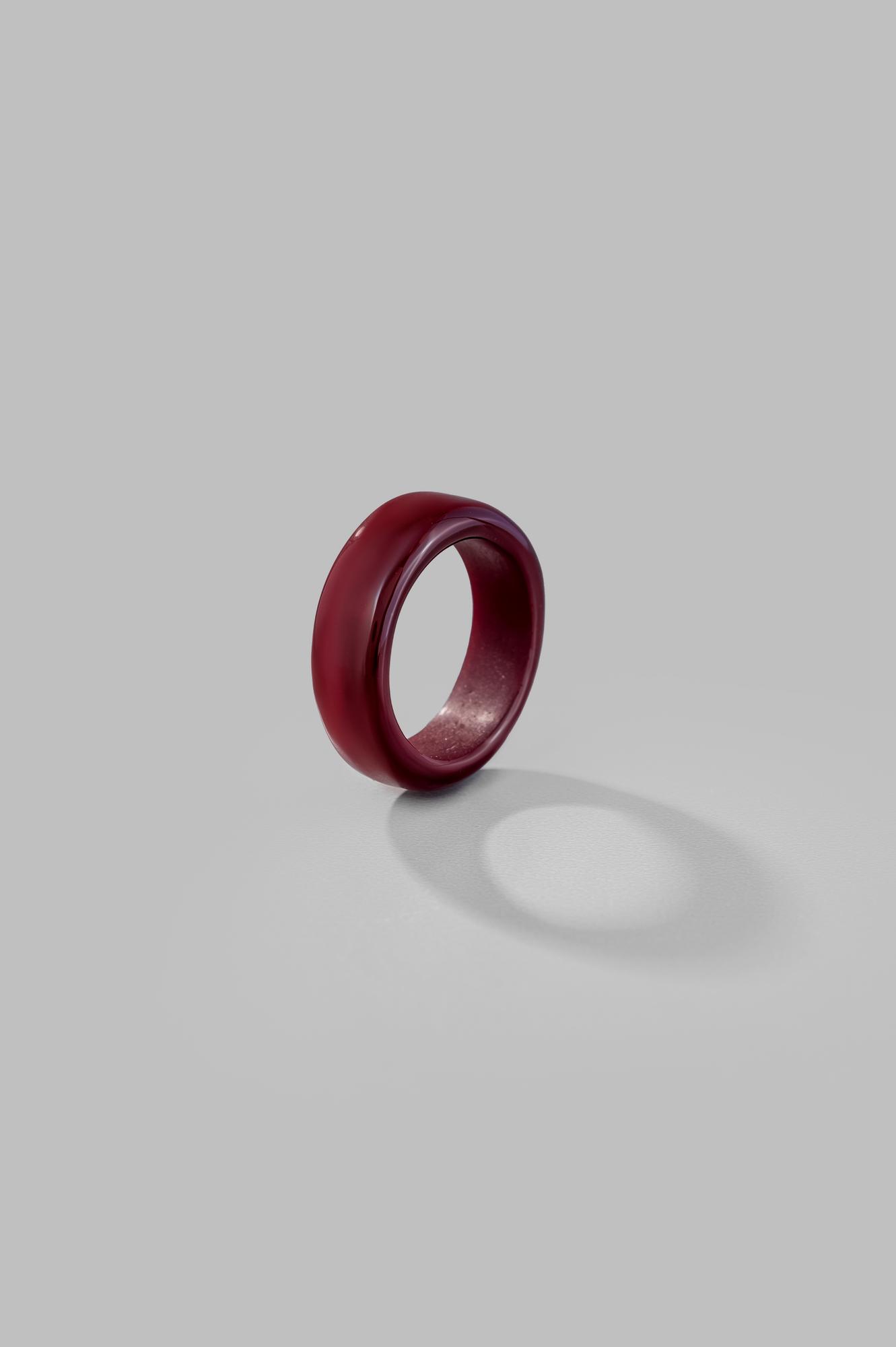 Тонкое кольцо /цвет бордо