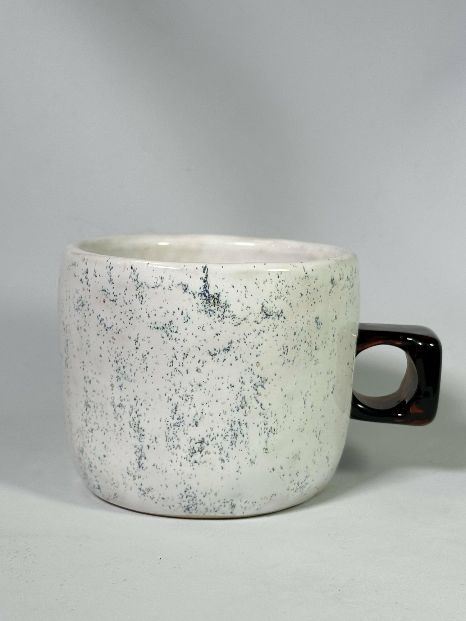 Кружка / Цвет красное вино