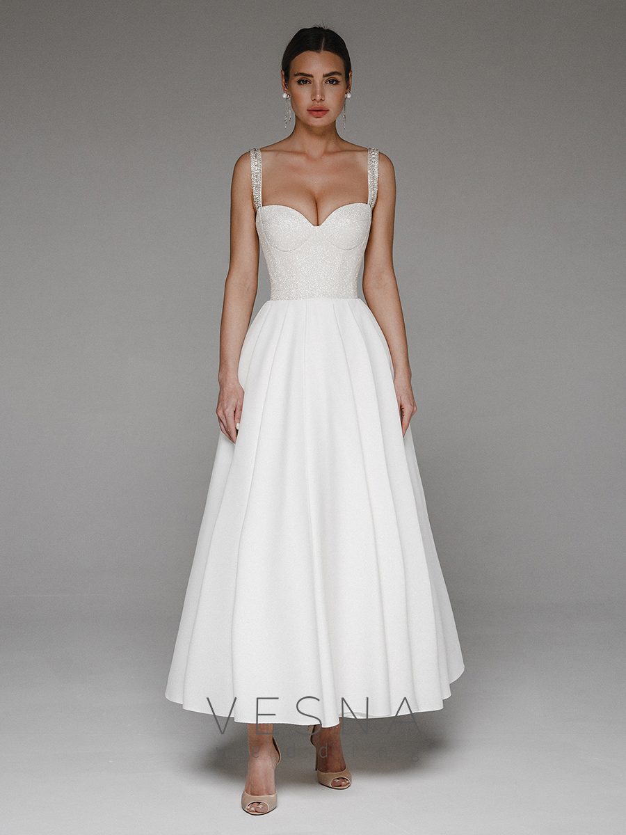 Wedding dress Aura