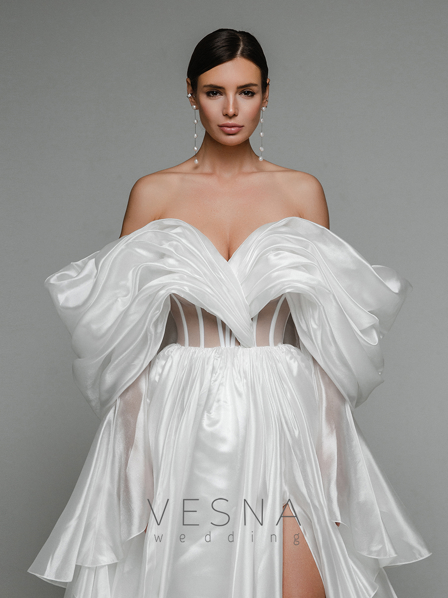 Wedding dress Pilar Rozaliya