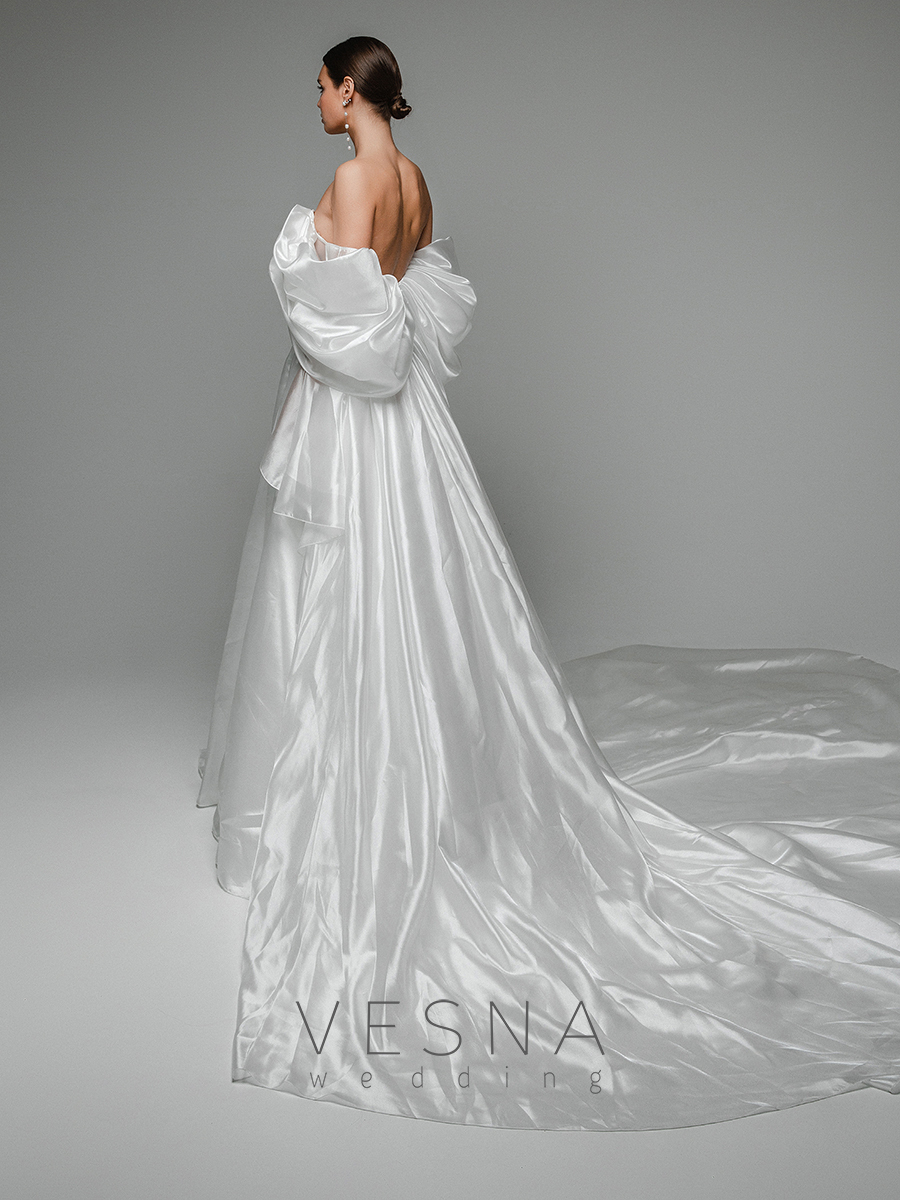 Wedding dress Pilar Rozaliya