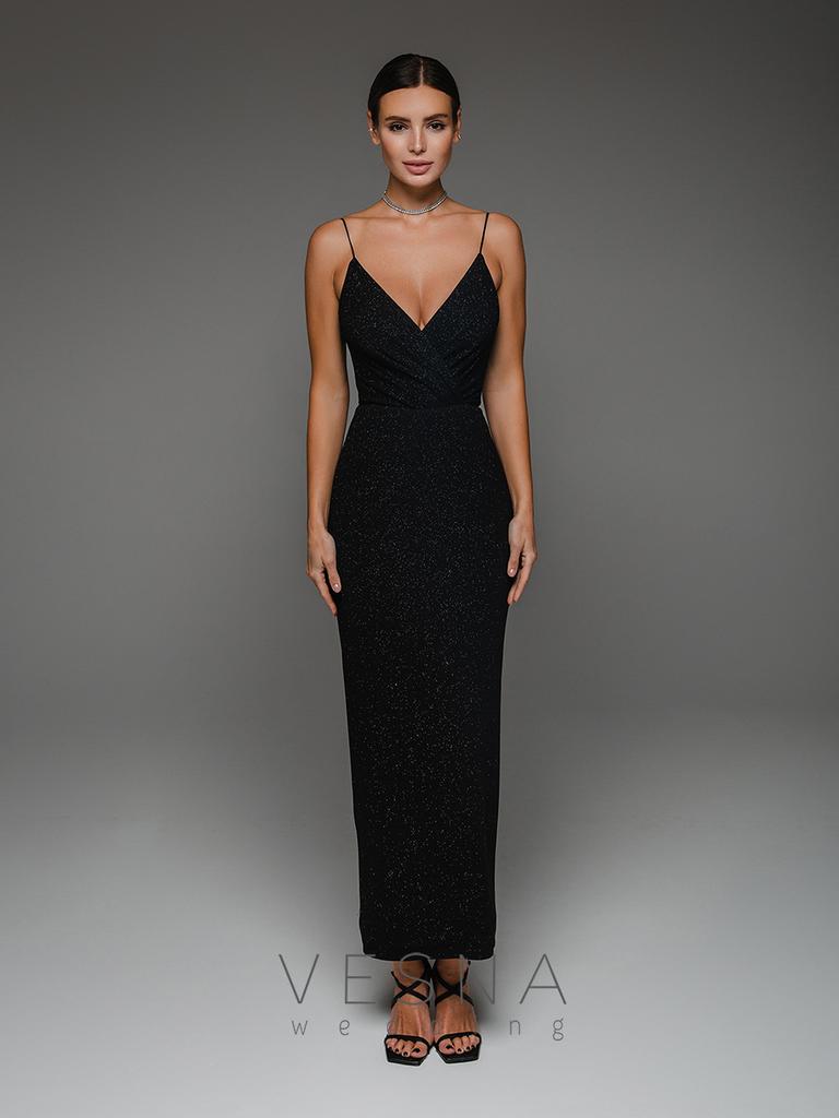 Evening dress peril
