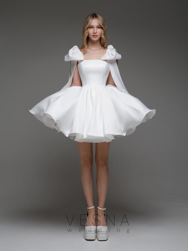 Wedding dress Nika white lux