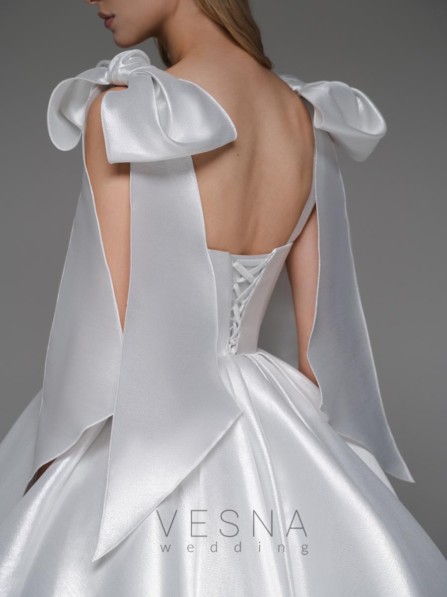 Wedding dress Princess Silver