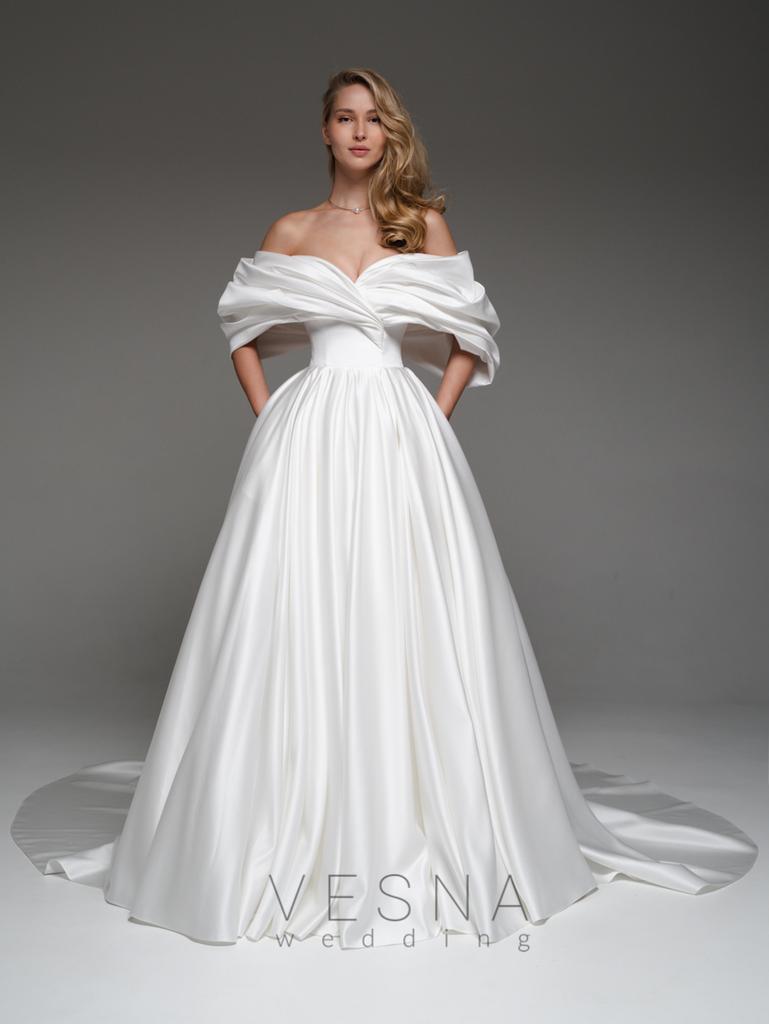 Wedding dress  Bella white