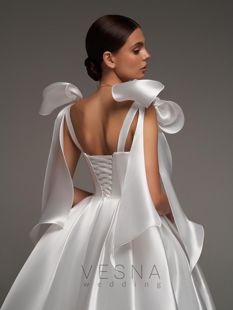 Wedding dress  Kelly