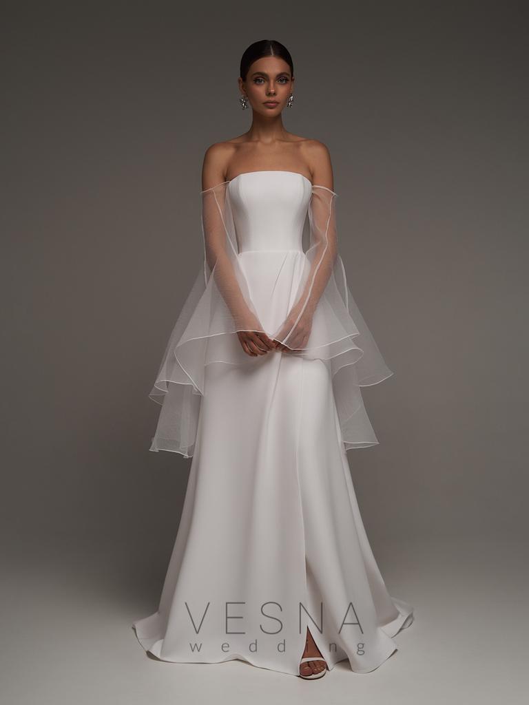 Wedding dress Rumi with sleeves