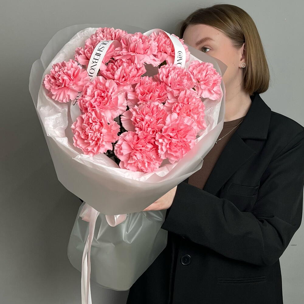 Букет 15 розовых гвоздик/диантусов