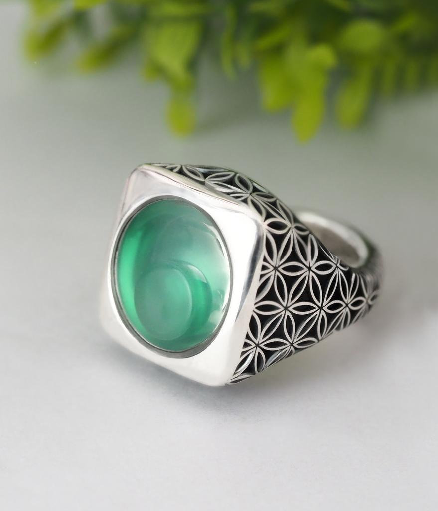 Кольцо "Холи" квадратное