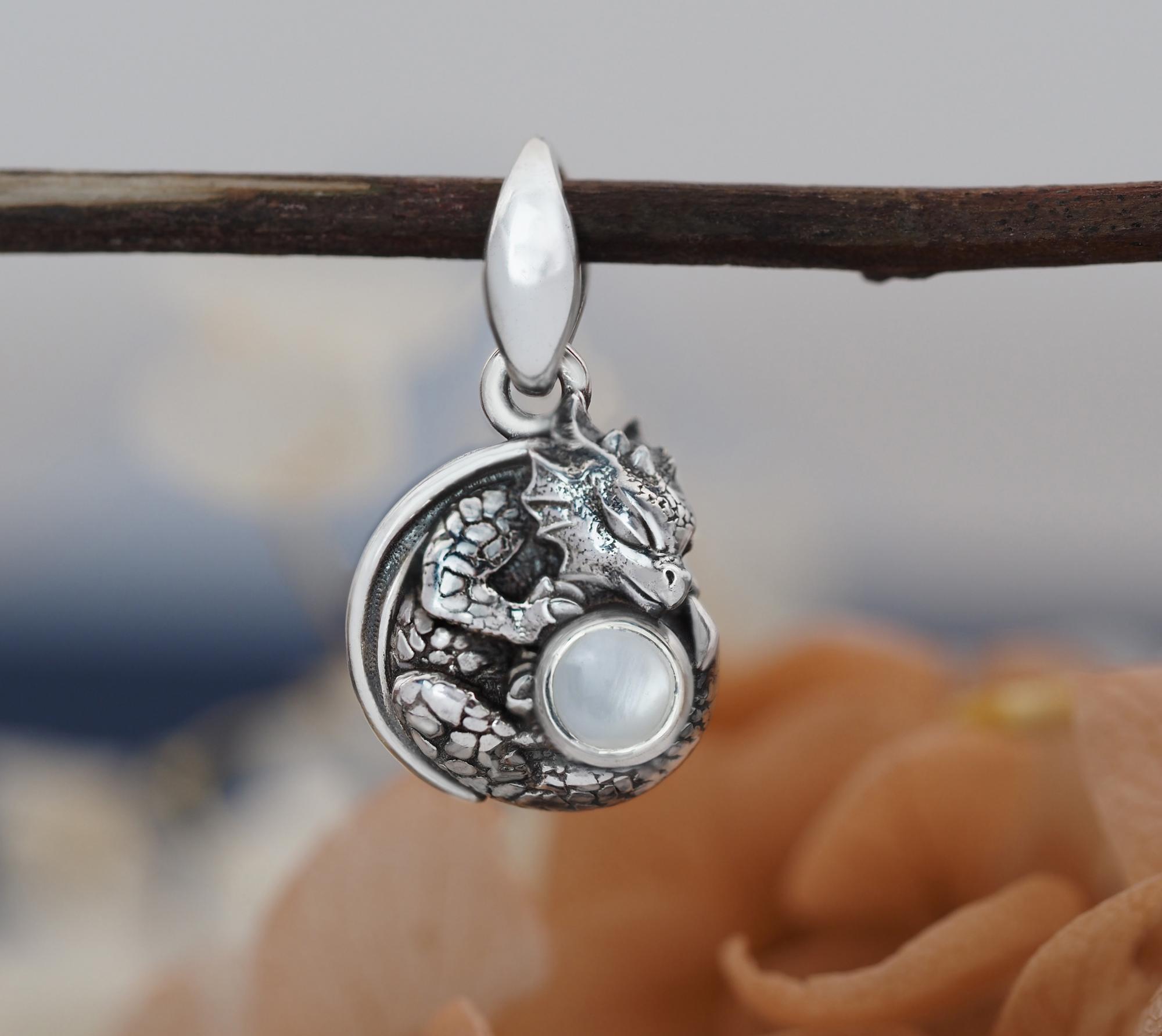 Подвеска "Дракон"