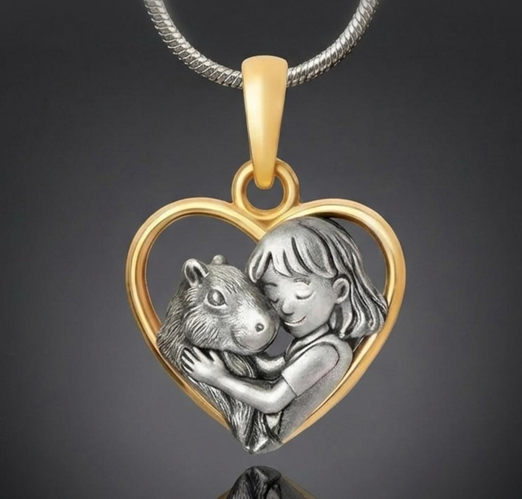 Кулон Близкие Друзья( девочка и капибара)