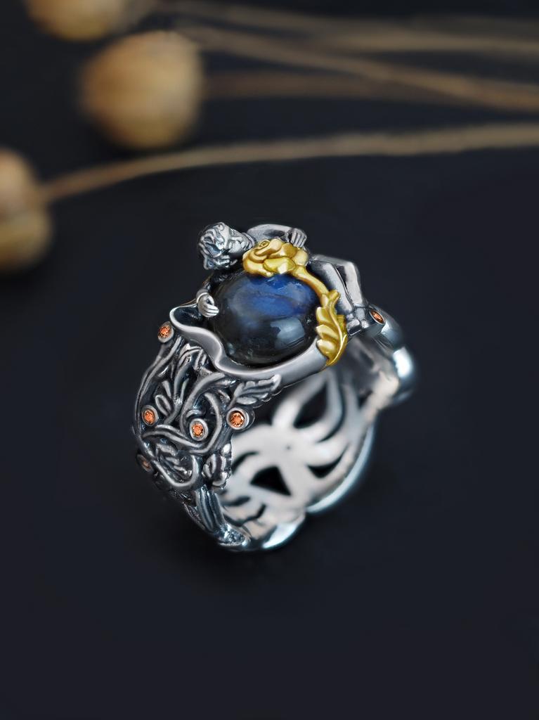 Кольцо На моей планете ( лабрадорит+ сапфиры)