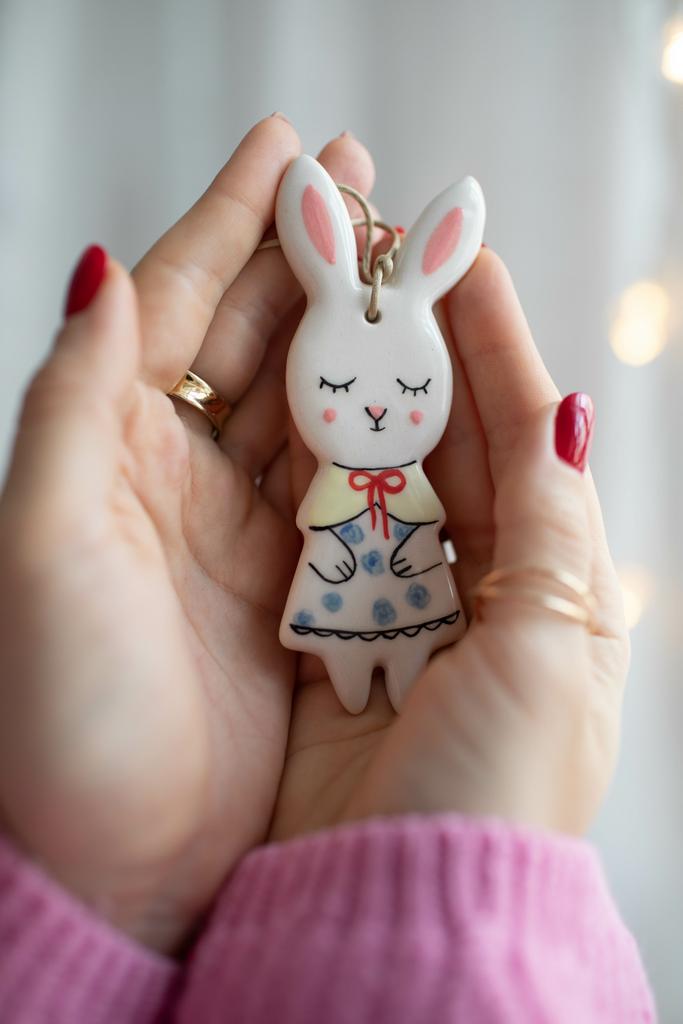 Зайка с бантиком