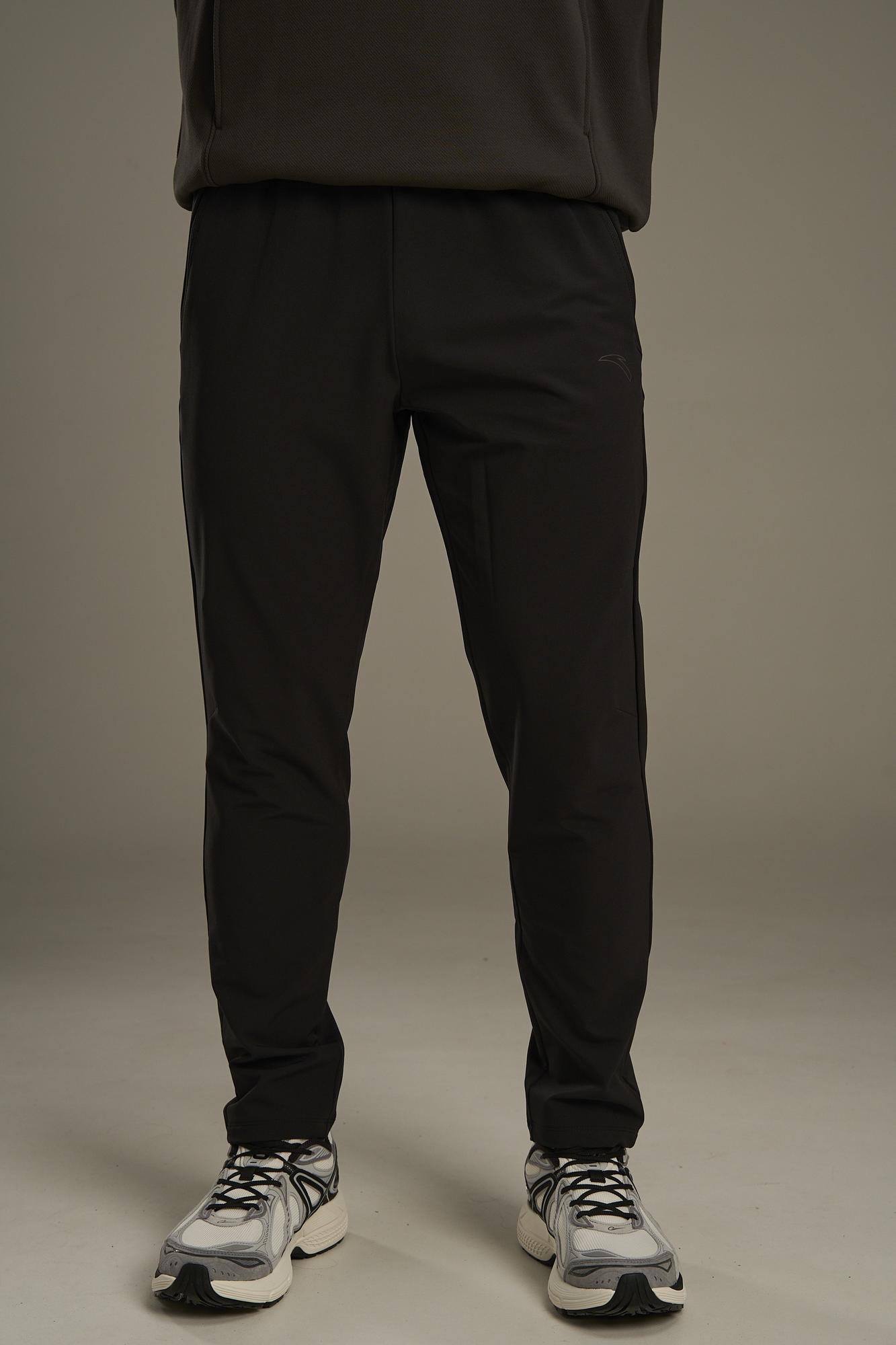 БРЮКИ ТЕКСТИЛЬНЫЕ УТЕПЛЕННЫЕ ANTA RUNNING WOVEN TRACK PANTS