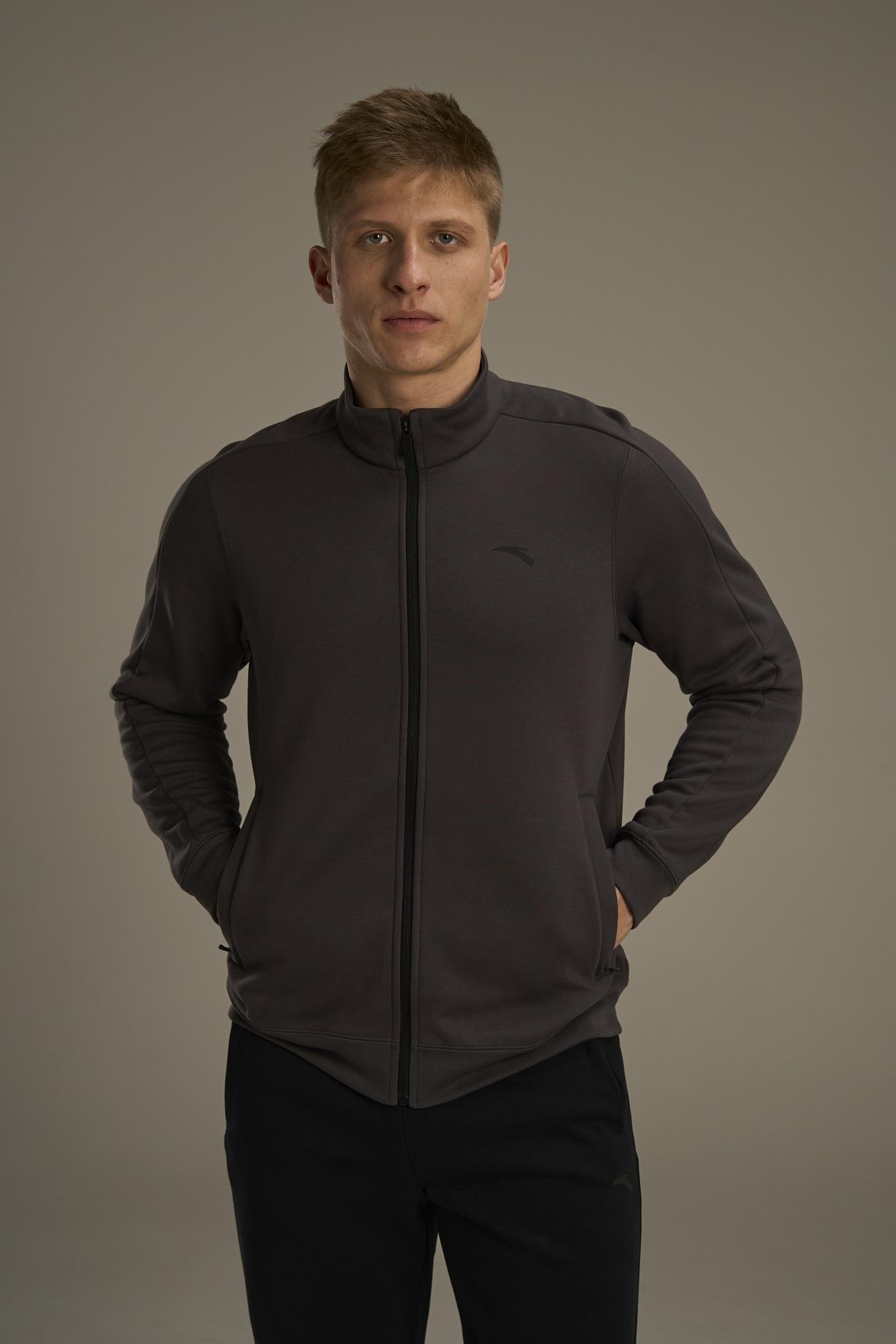 ОЛИМПИЙКА УТЕПЛЕННАЯ ANTA ESSENTIAL KNIT TRACK TOP