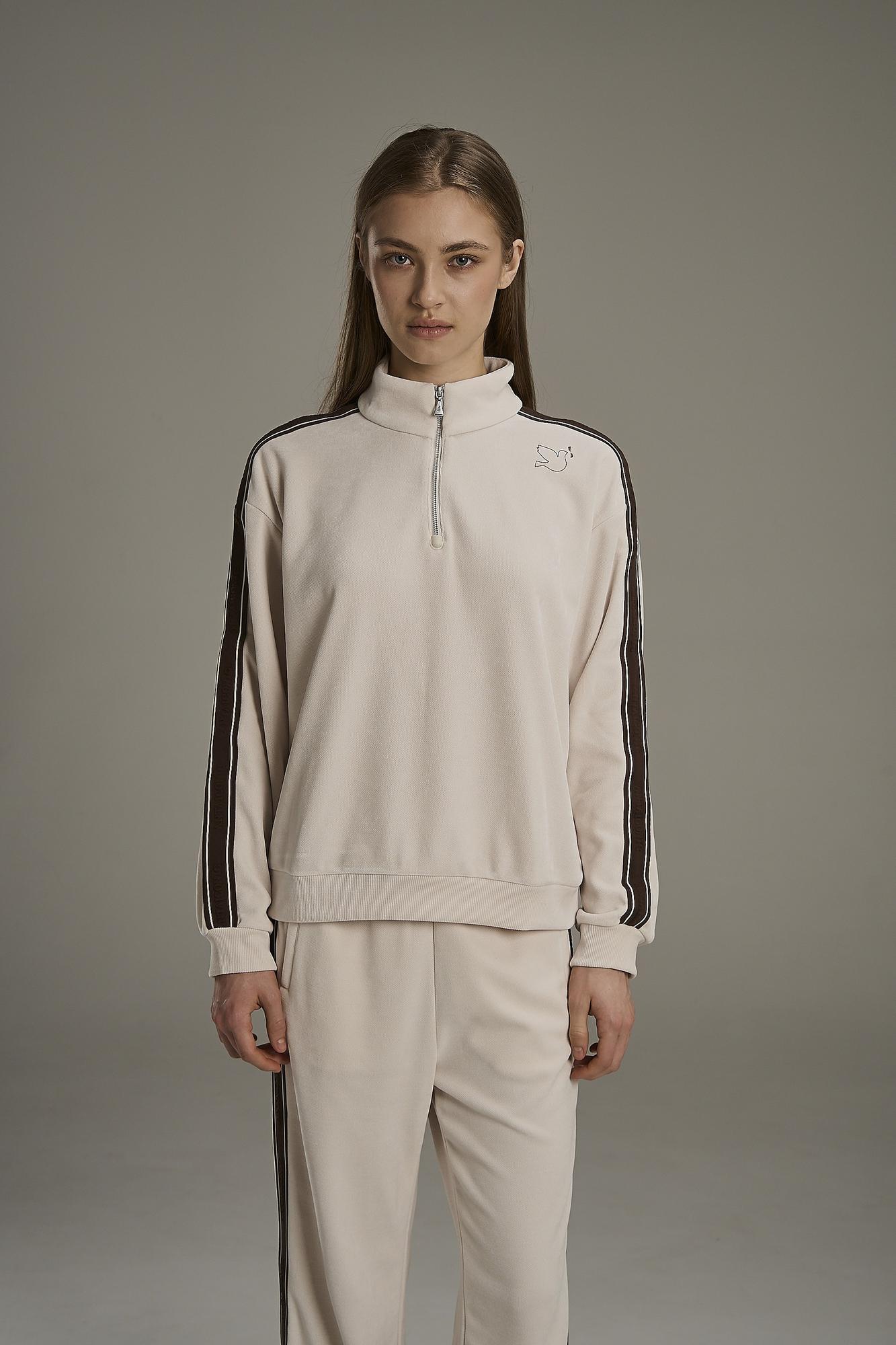 СВИТШОТ ANTA ICONIC SWEATSHIRT