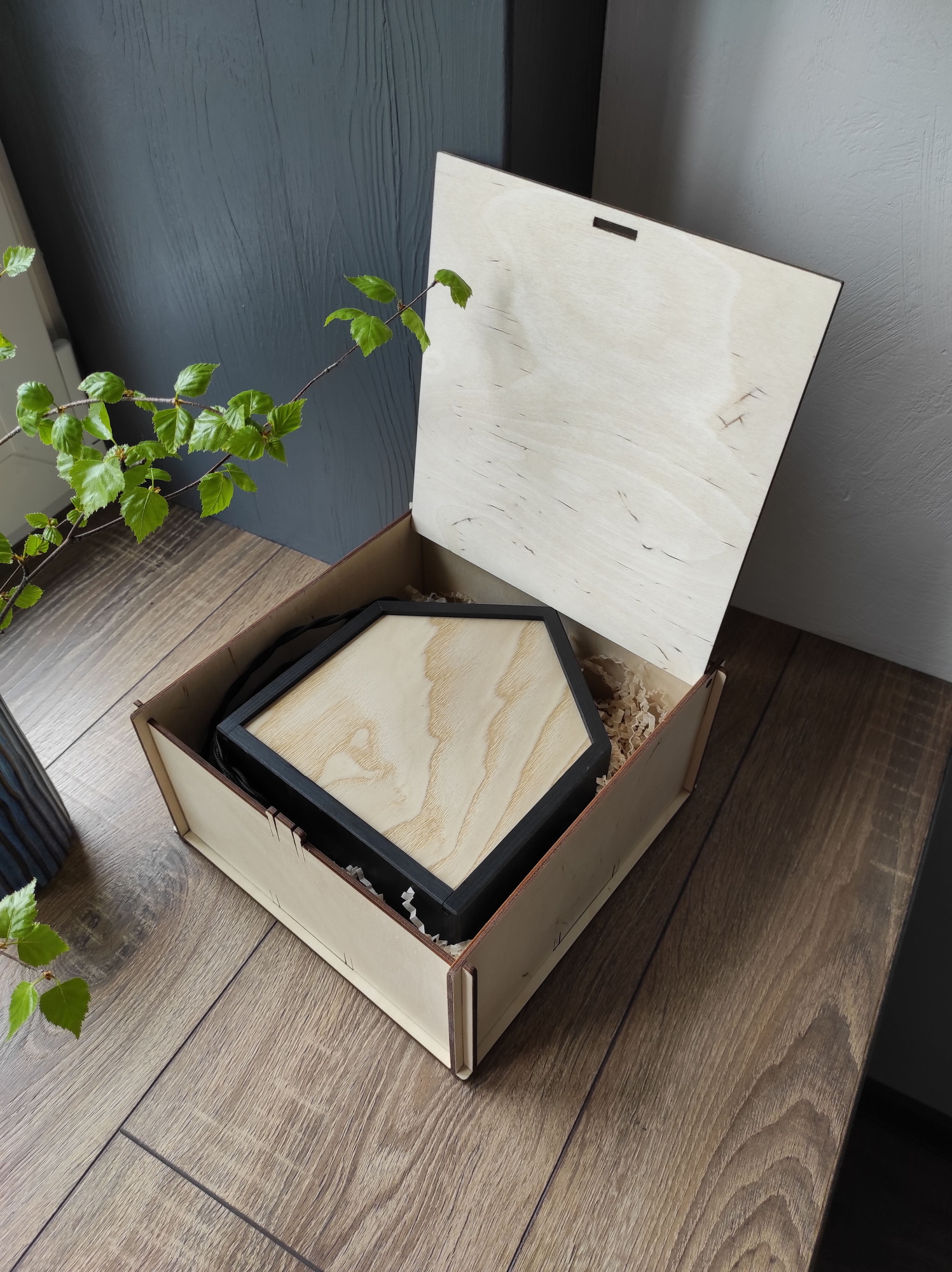 Подарочная коробка для светильника "Домик"