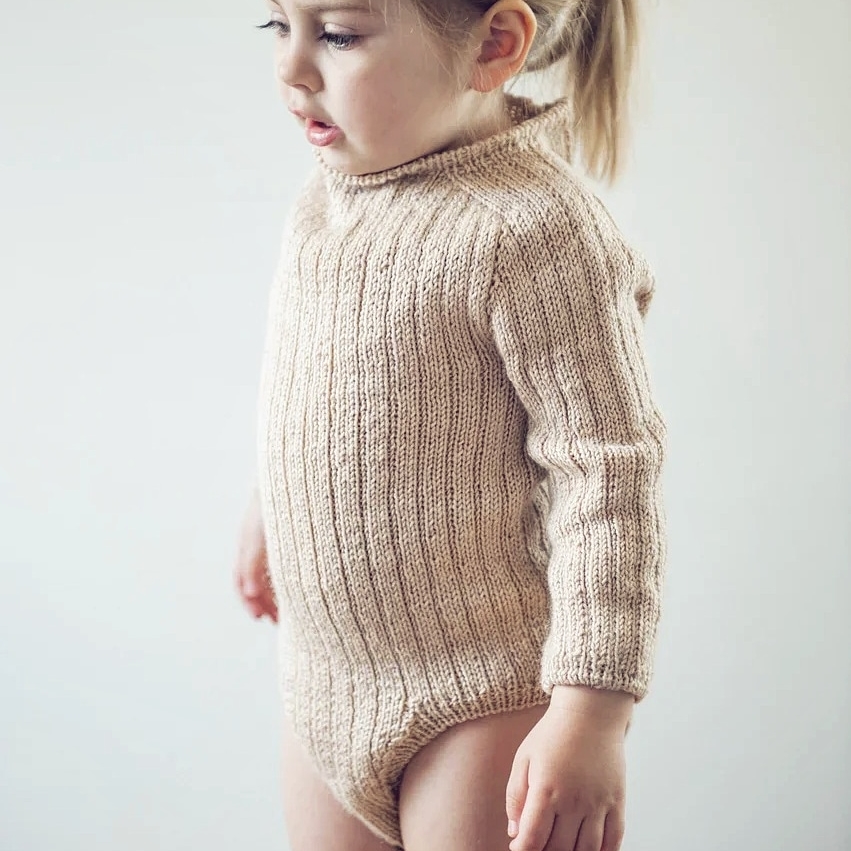 Описание "Боди в рубчик"