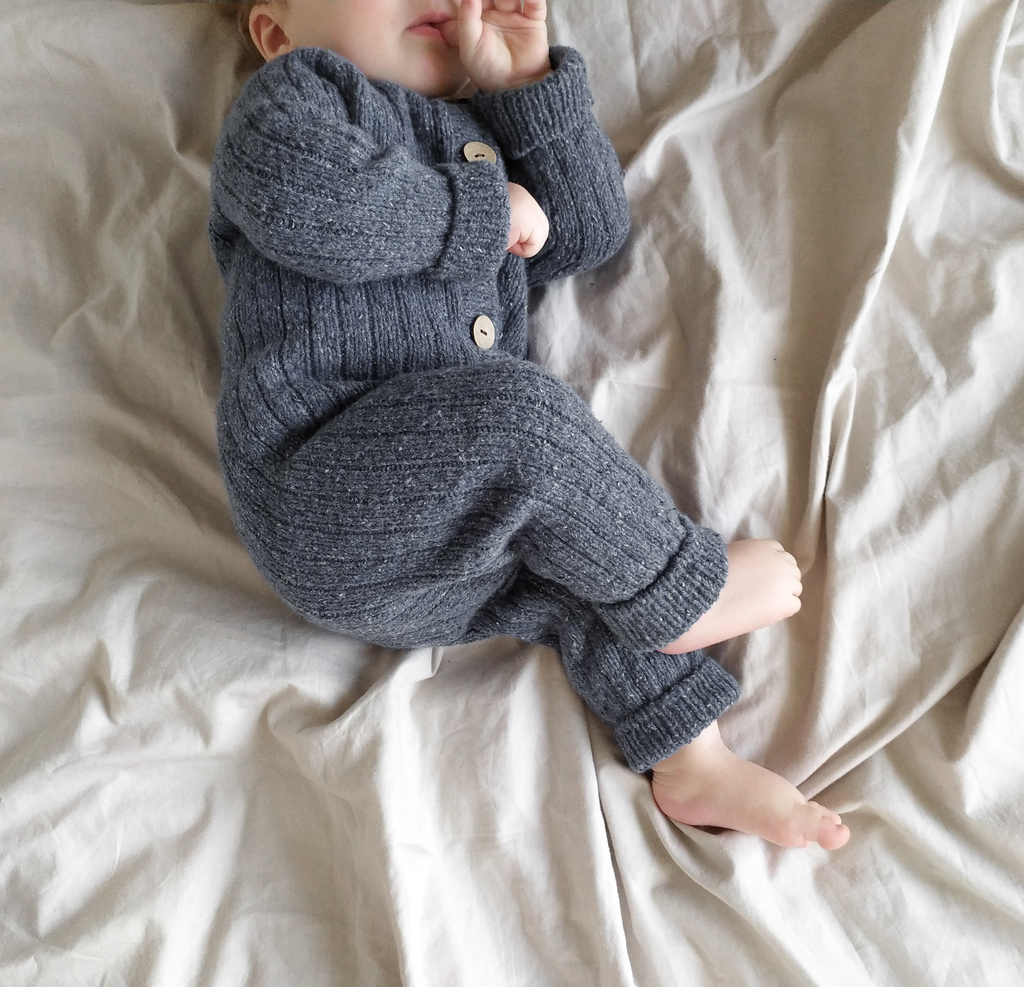 Описание "Комбинезон в рубчик"