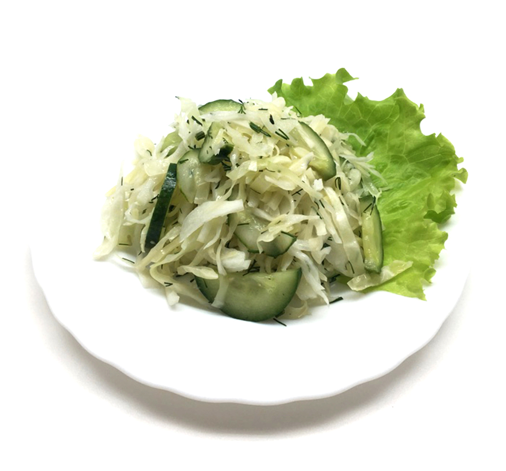 Салат капустный с огурцами
