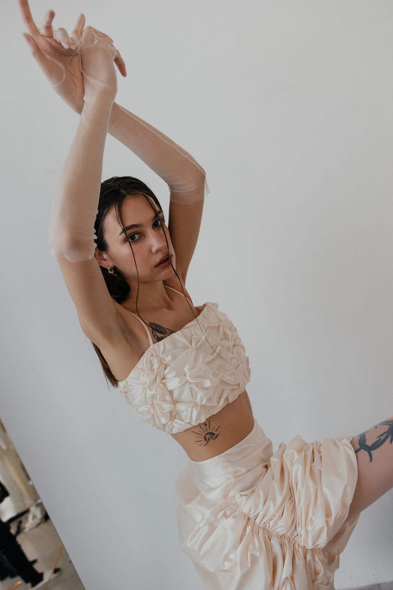 Топ Rose на бретелях