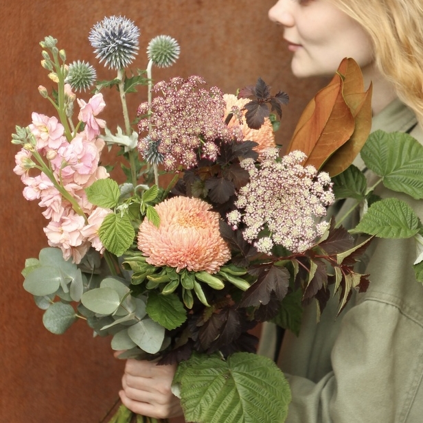 букет с астрами и морковкой вид 4