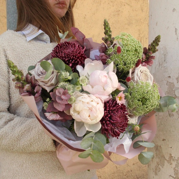 букет с хризантемами и амми вид 4