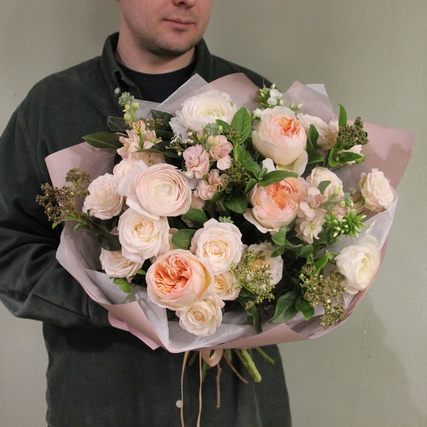 букет с лютиками и розами вид 4